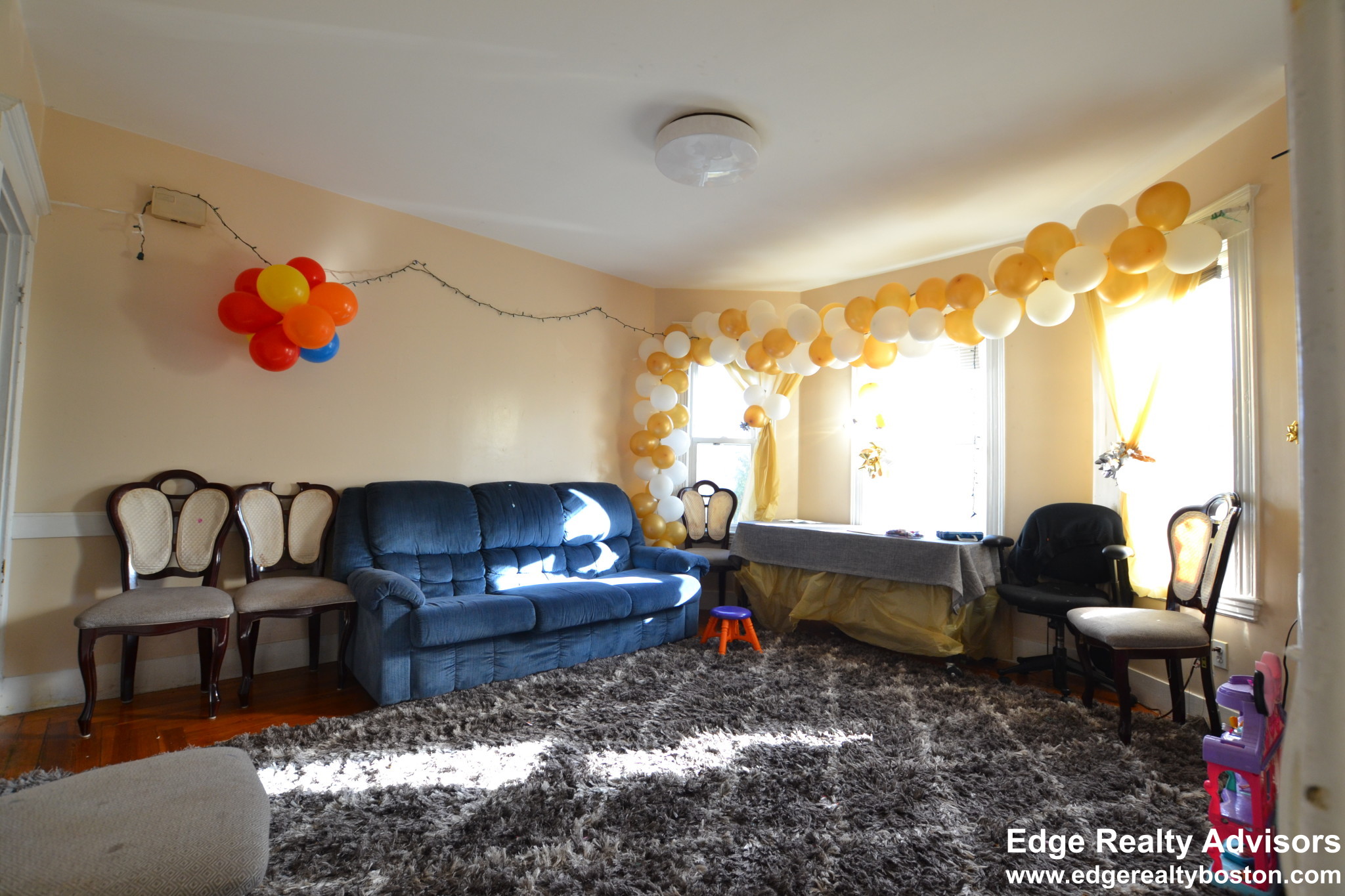 656 Washington St, Brighton