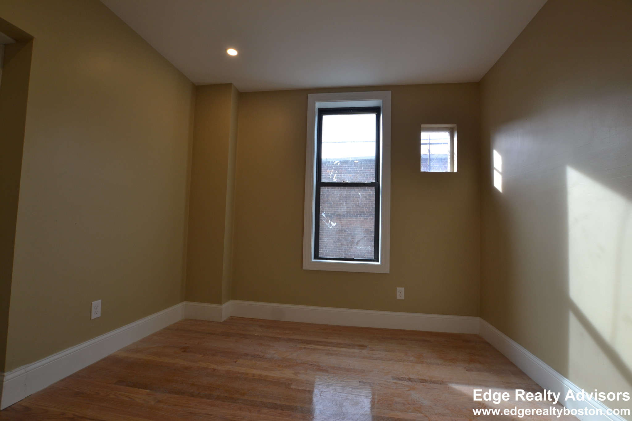 2 bed, 1 bath apartment for rent at 17 Highgate St Unit 2, Allston — photo 7 of 10