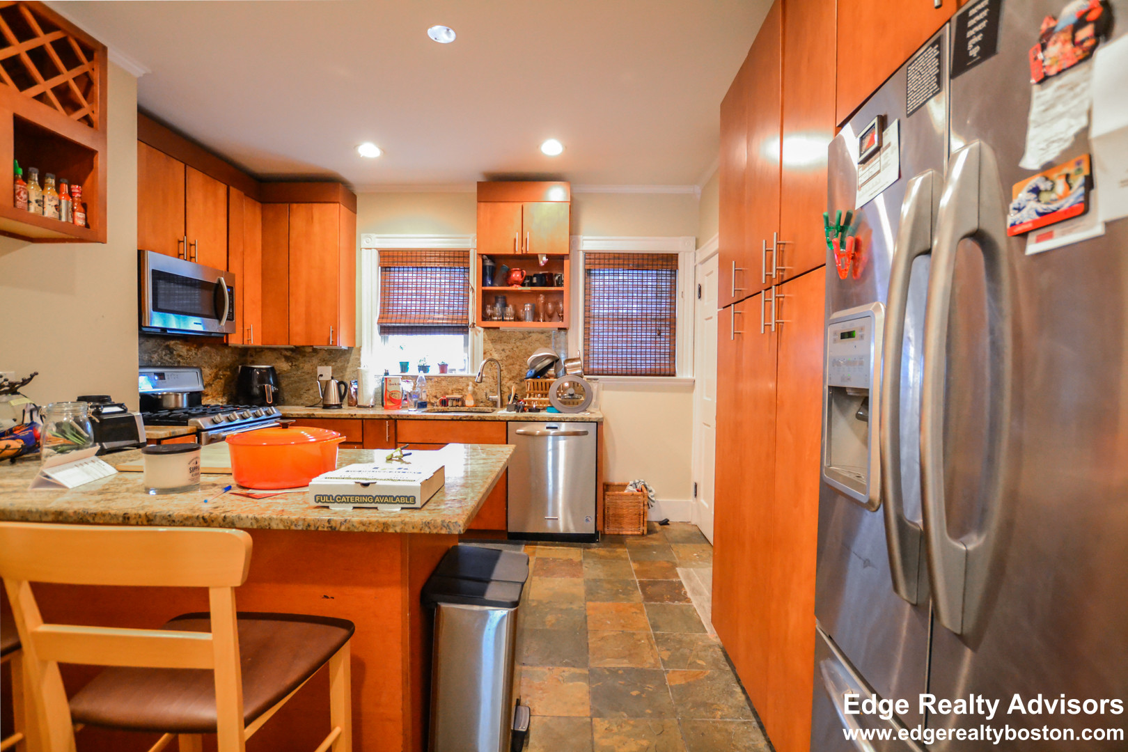 3 bed, 2 bath apartment for rent at 9 Mapleton St Unit 2, Brighton — photo 2 of 10