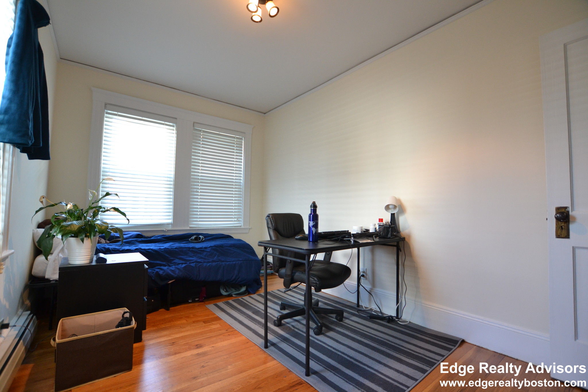 3 bed, 2 bath apartment for rent at 59 Goodenough St Unit 1, Brighton — photo 5 of 9