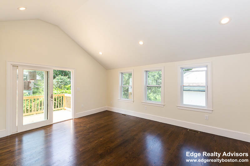 4 bed, 2.5 bath apartment for rent at 77 Orchard St Unit 1, Malden — photo 20 of 40