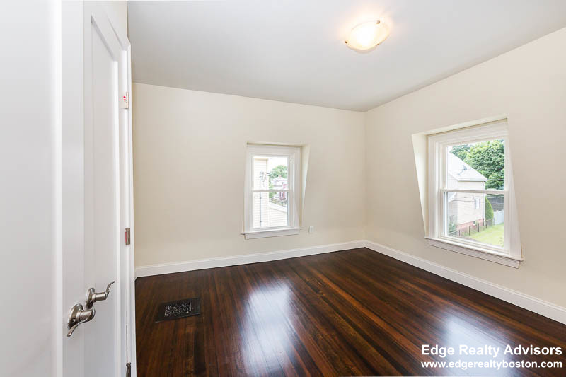 4 bed, 2.5 bath apartment for rent at 77 Orchard St Unit 1, Malden — photo 31 of 40