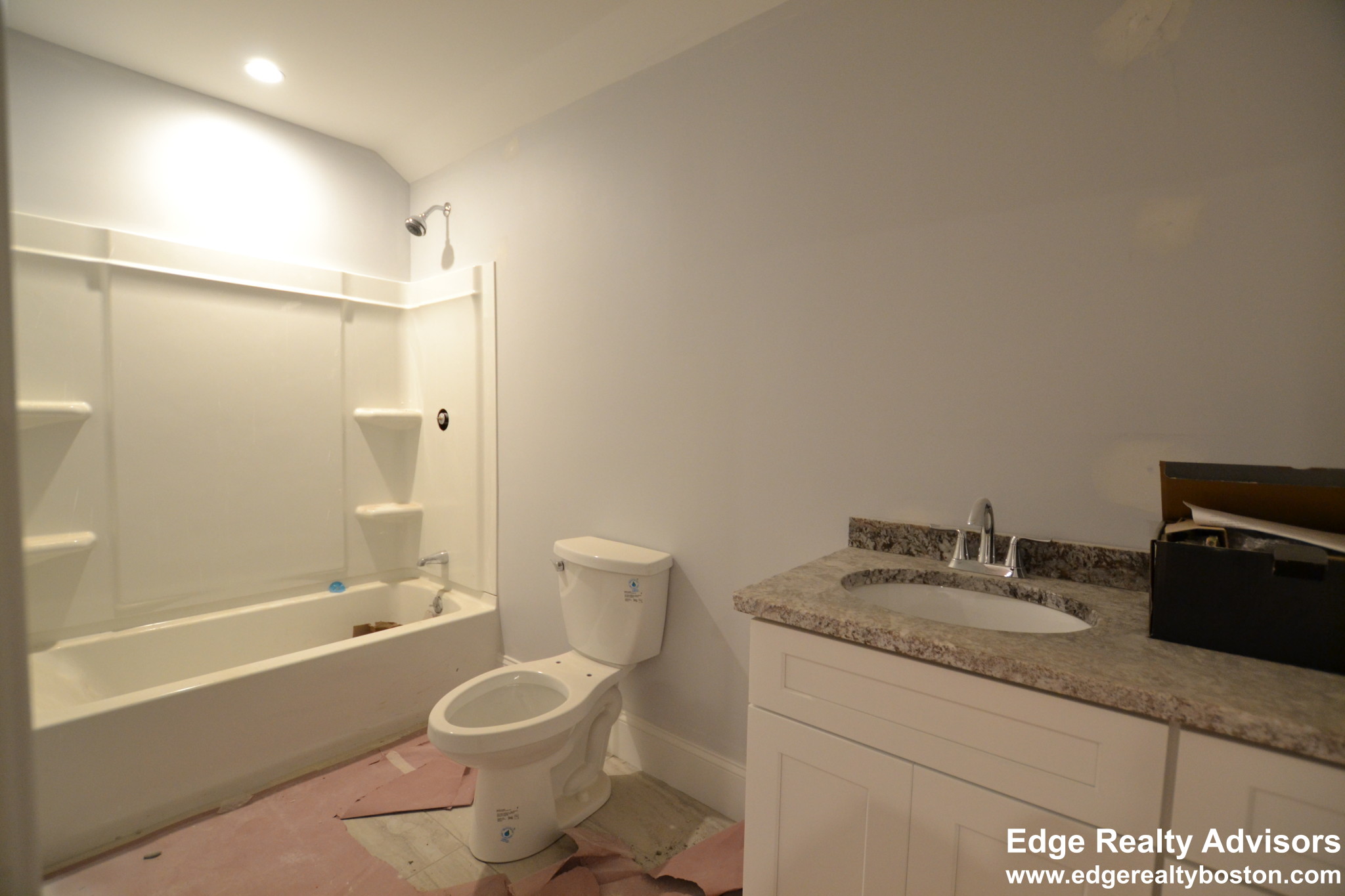 5 bed, 3 bath apartment for rent at 24 Bothwell Rd Unit 1, Brighton — photo 9 of 13