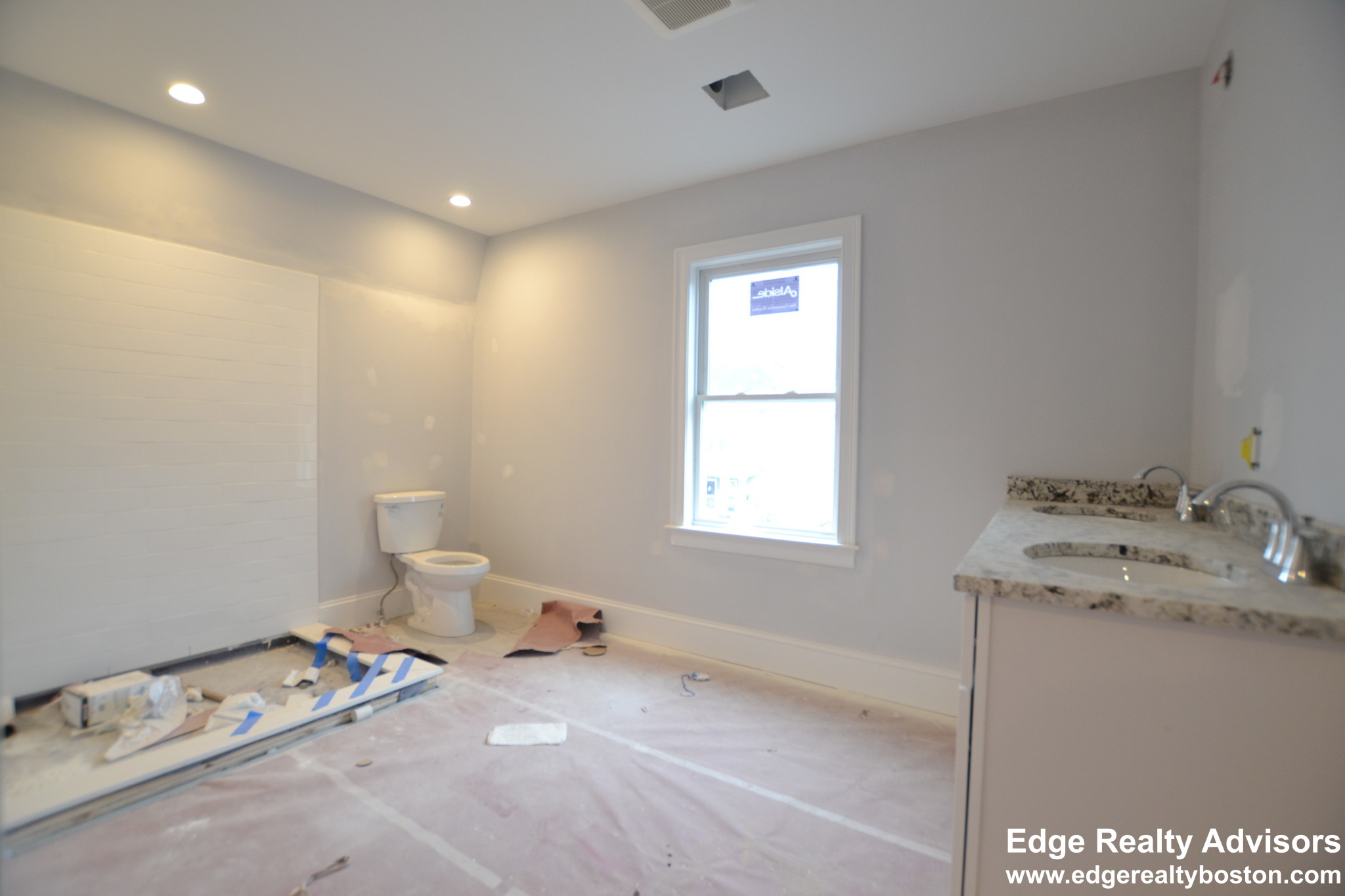 5 bed, 3 bath apartment for rent at 24 Bothwell Rd Unit 1, Brighton — photo 13 of 13
