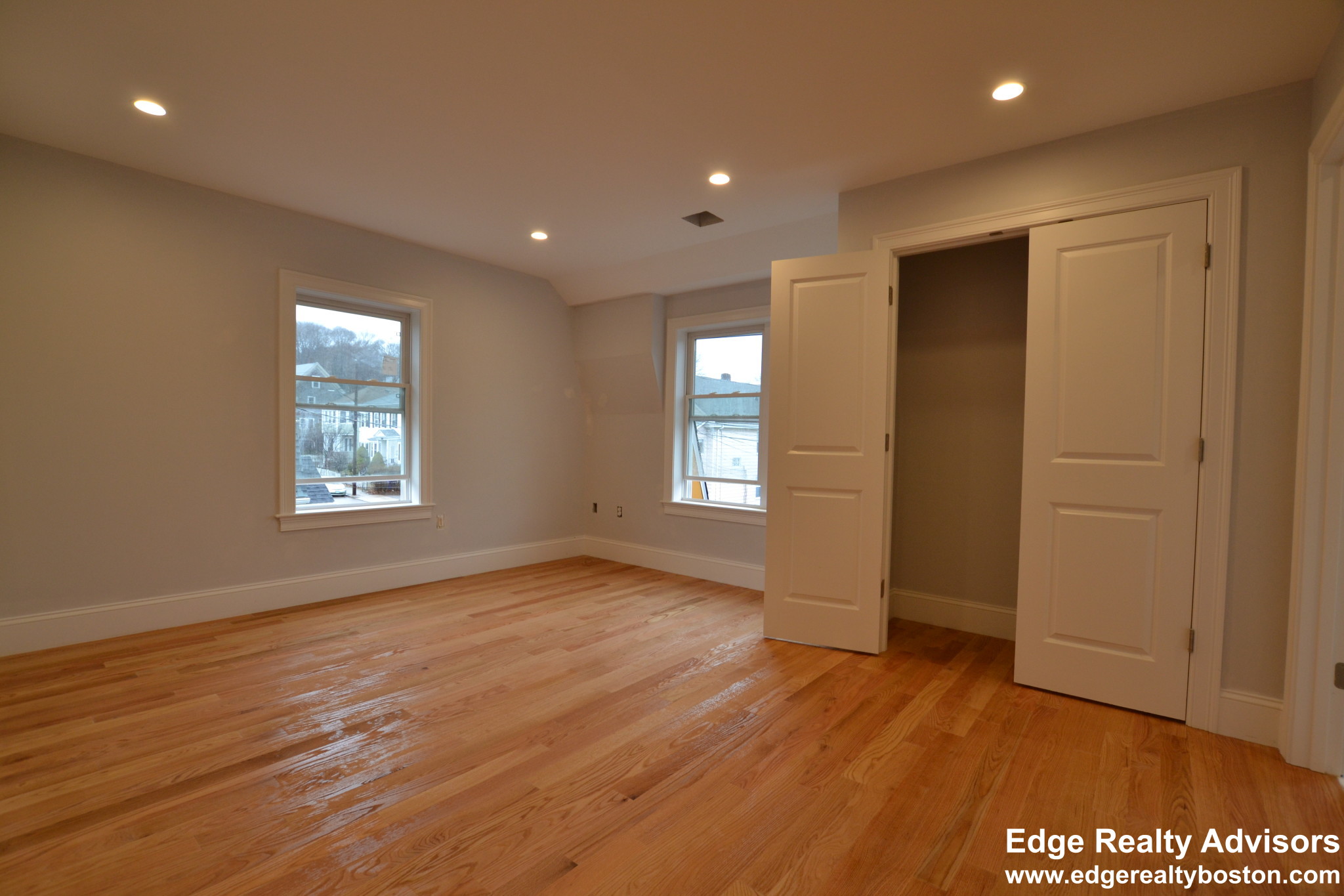 5 bed, 3 bath apartment for rent at 28 Bothwell Rd Unit 2, Brighton — photo 12 of 12