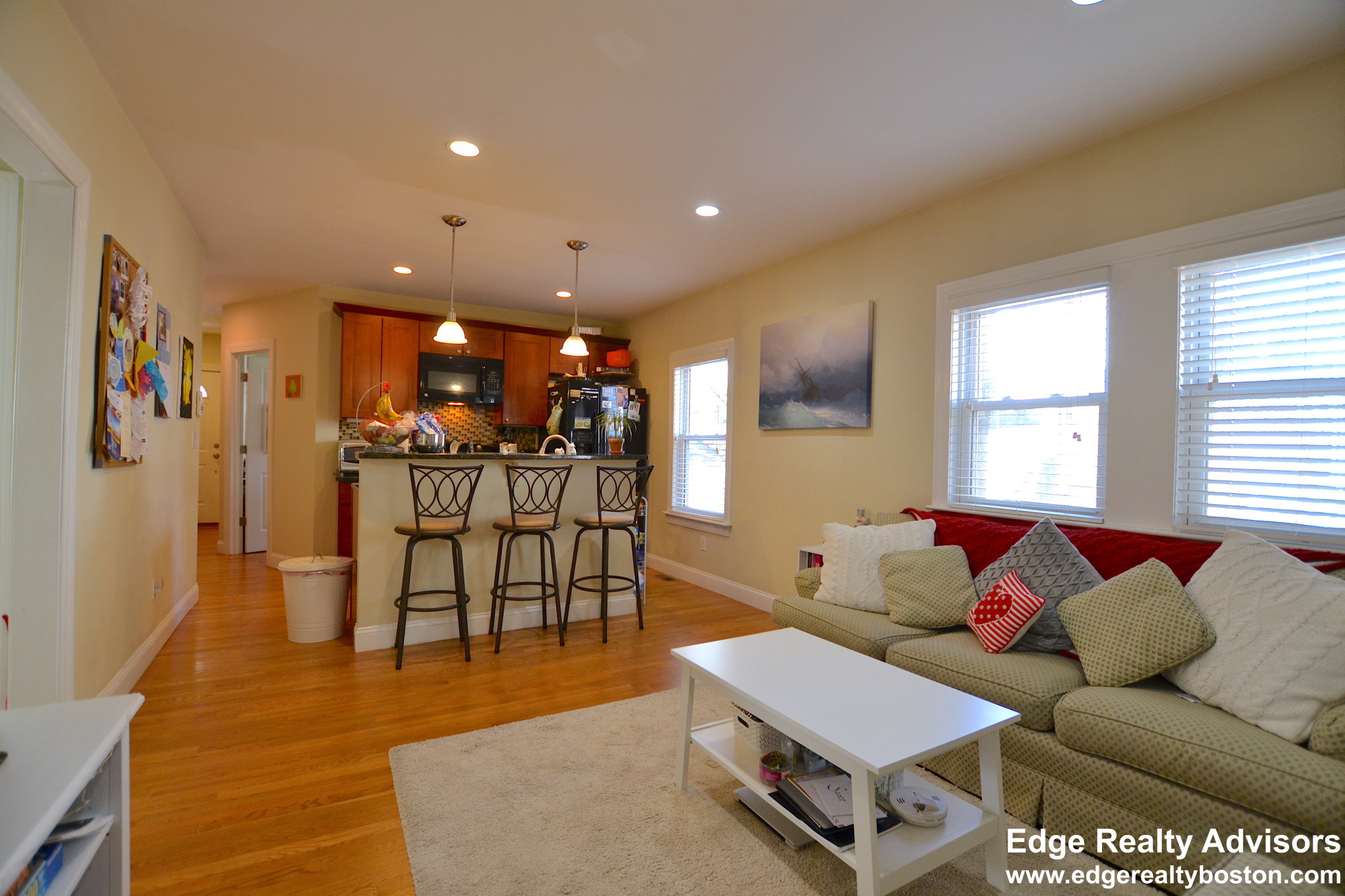 3 bed, 2 bath apartment for rent at 63 Dunboy St Unit 1, Brighton — photo 1 of 9