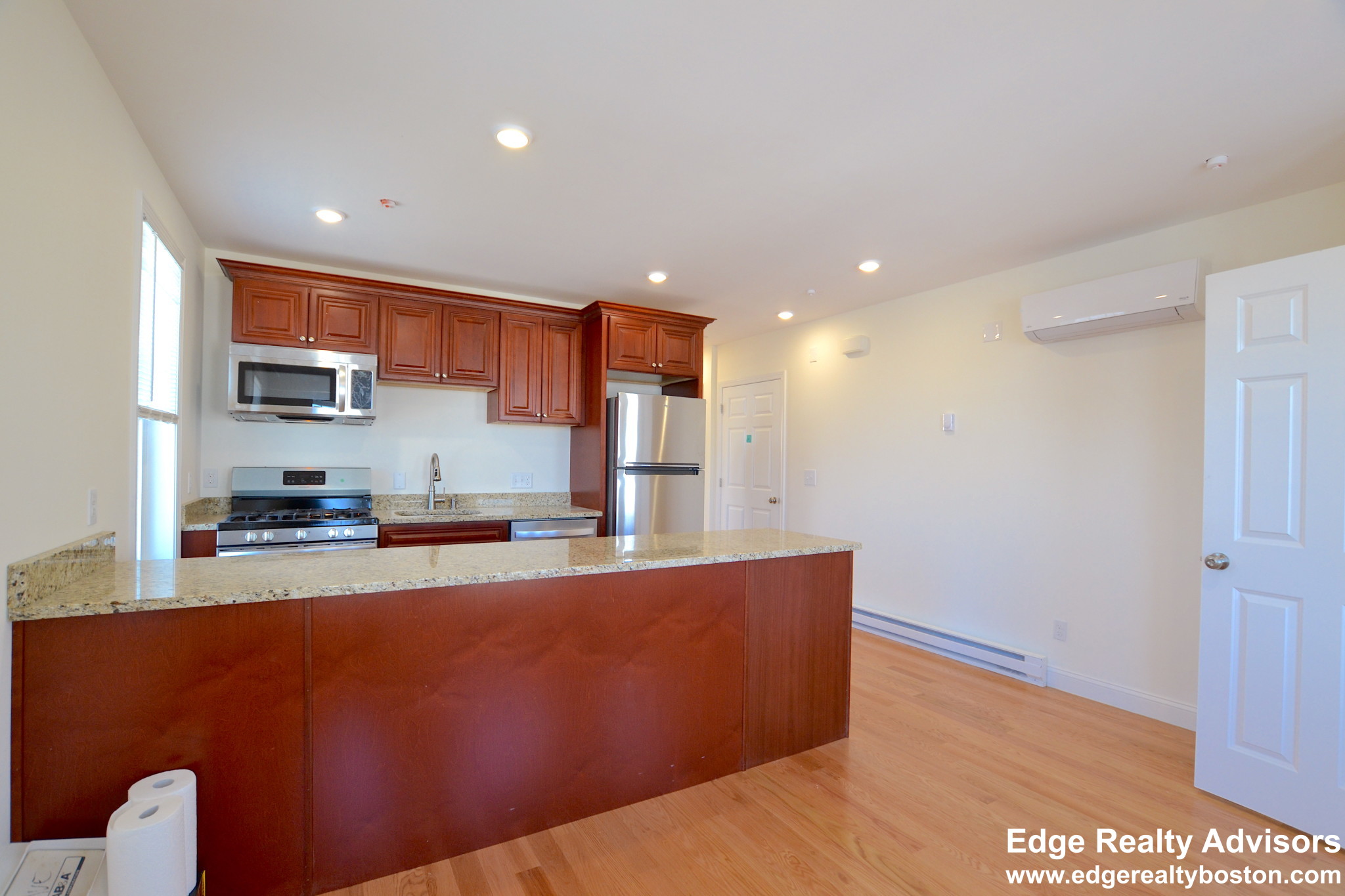 11 Sawyer Ter, Allston