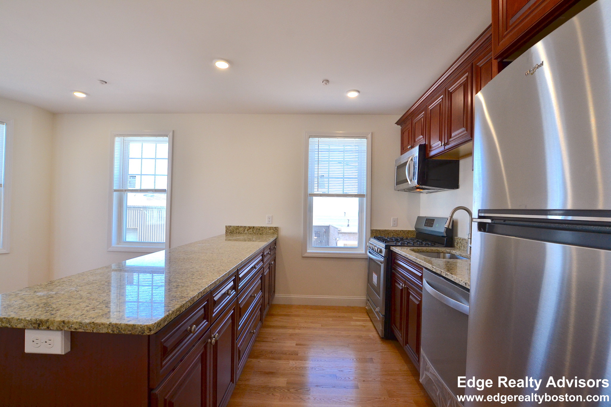 11 Sawyer Ter, Allston