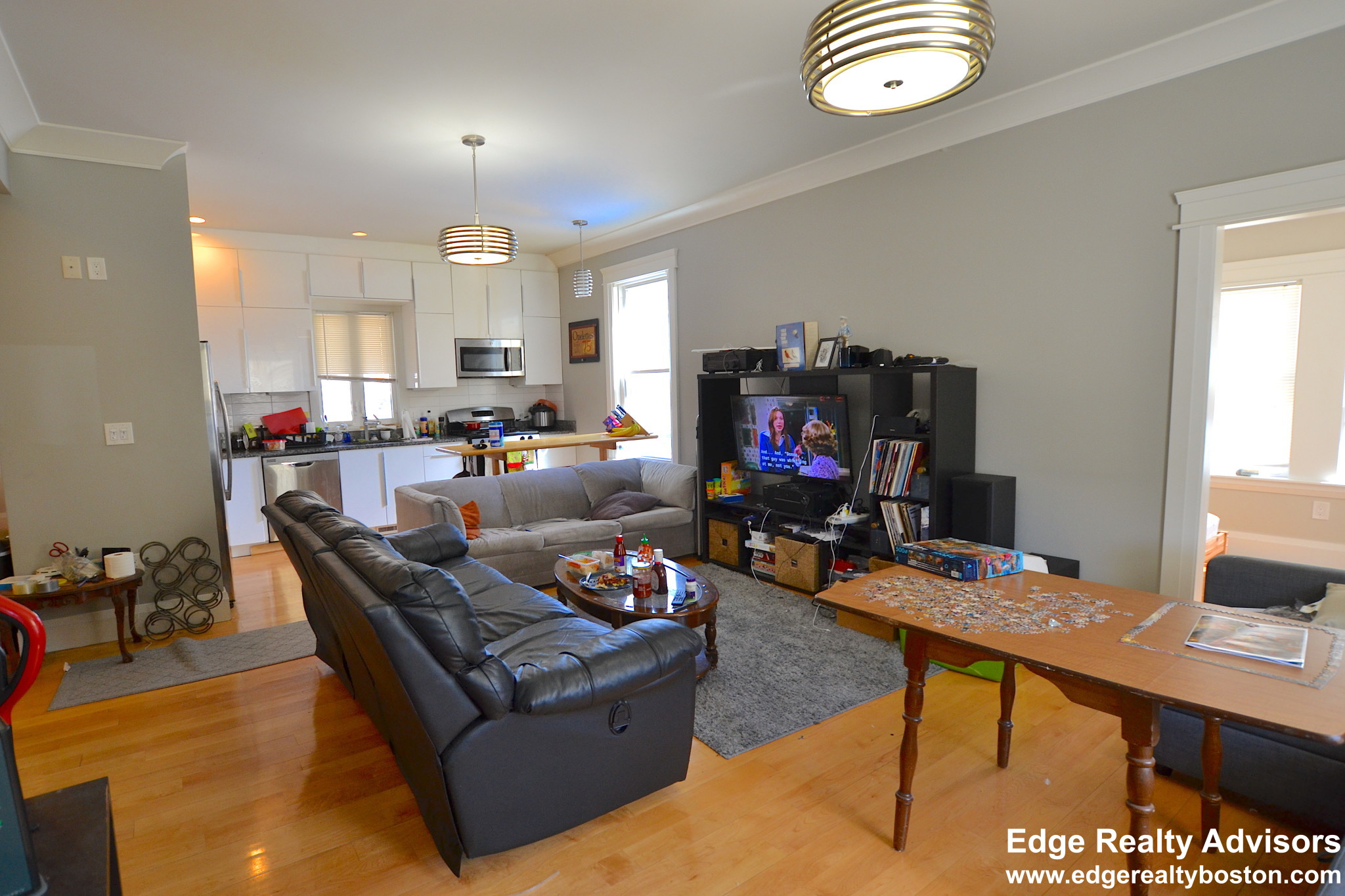5 bed, 3 bath apartment for rent at 135 Summer St Unit 1, Watertown — photo 1 of 13