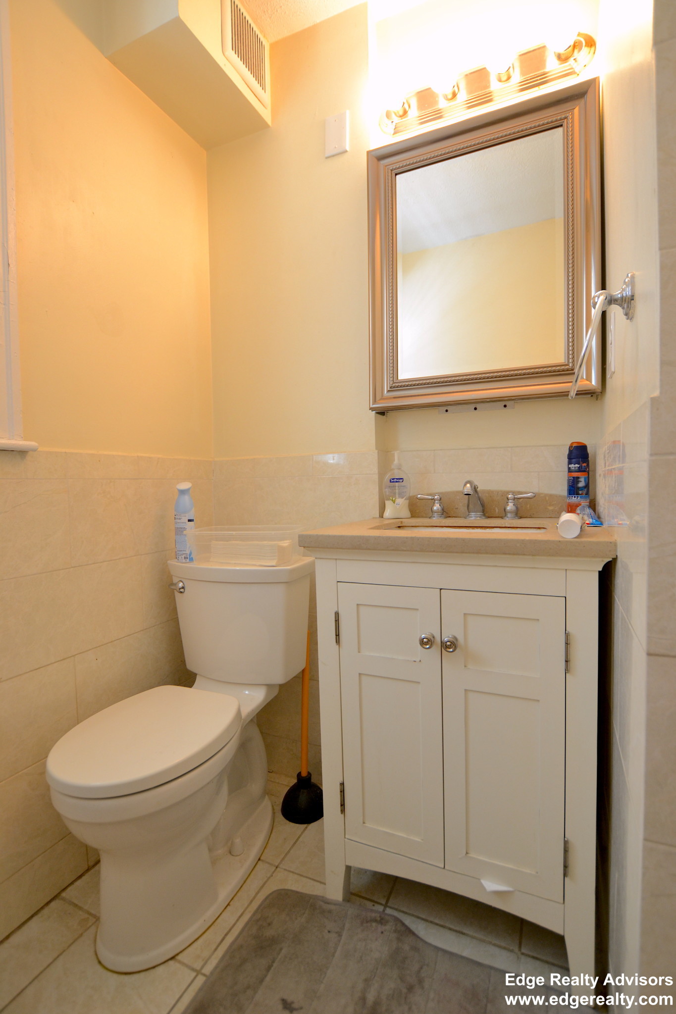 28 Manet Rd, Chestnut Hill (Newton)