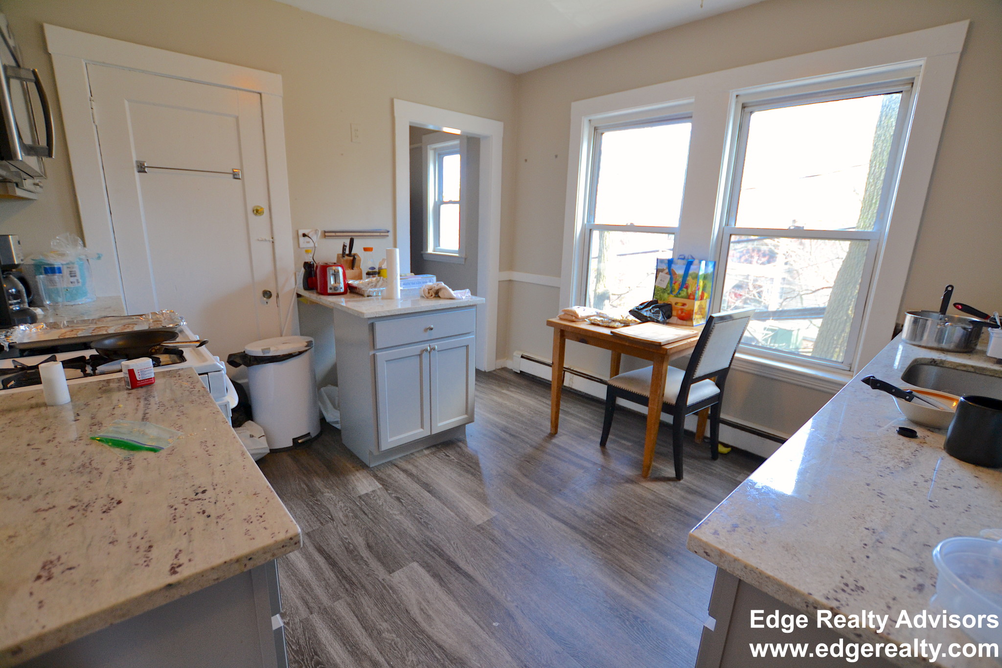 3 bed, 1 bath apartment for rent at 3 Boulevard Ter Unit 1, Brighton — photo 3 of 8