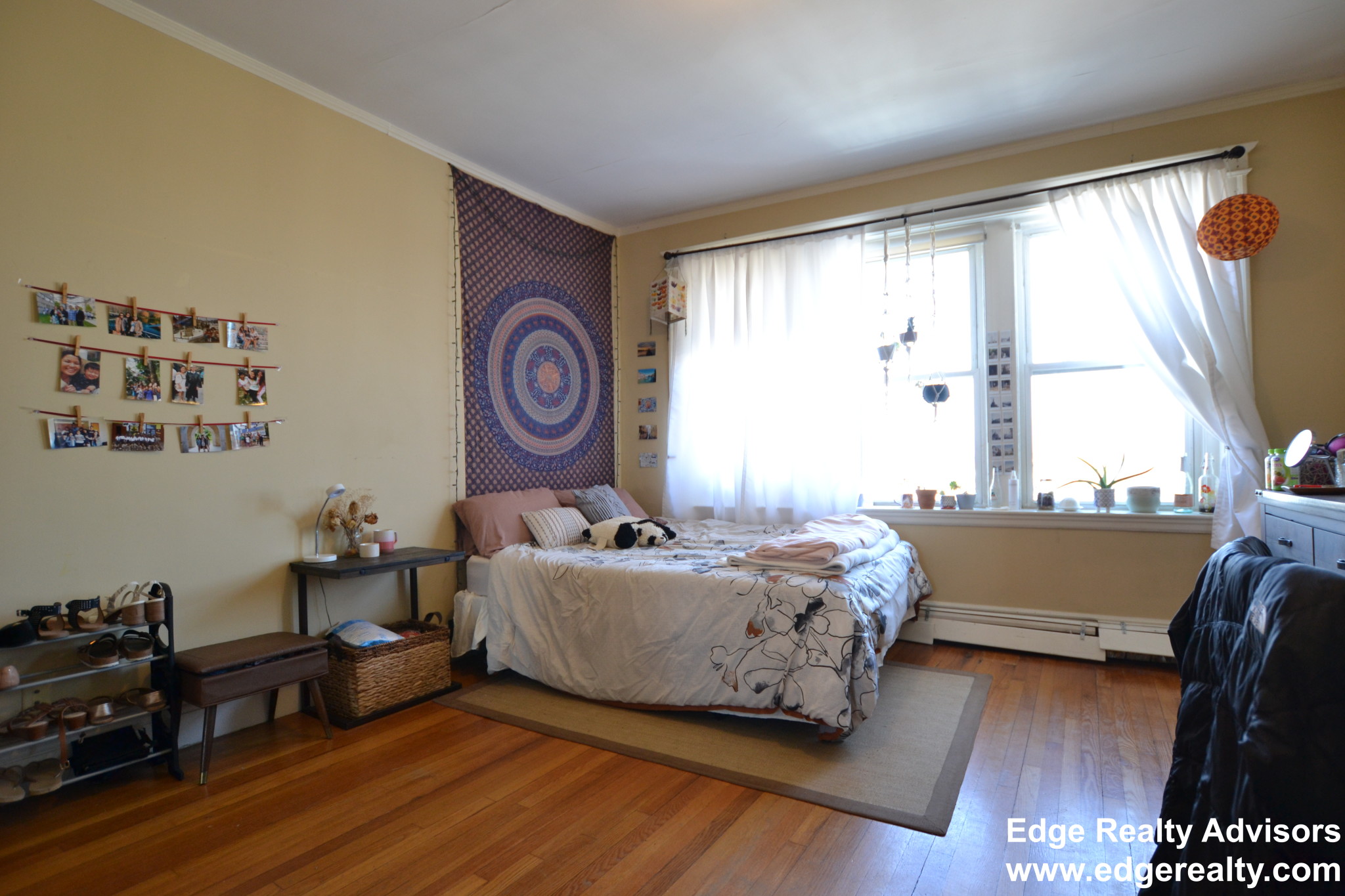 4 bed, 2 bath apartment for rent at 1661 Commonwealth Ave Unit 8, Brighton — photo 11 of 14