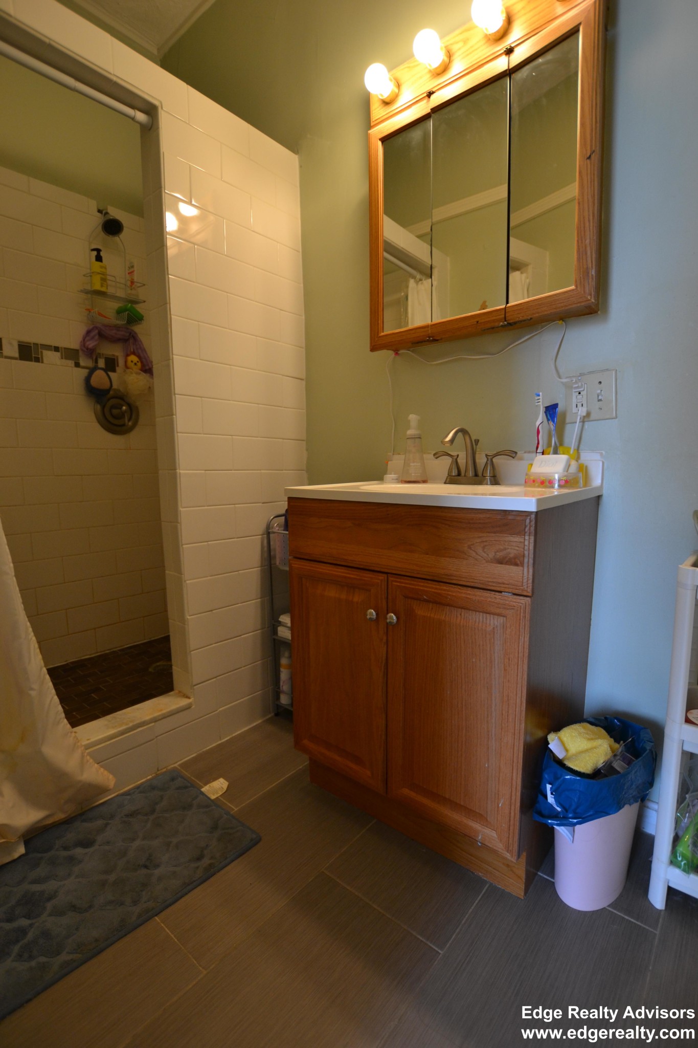 4 bed, 2 bath apartment for rent at 1661 Commonwealth Ave Unit 8, Brighton — photo 8 of 14