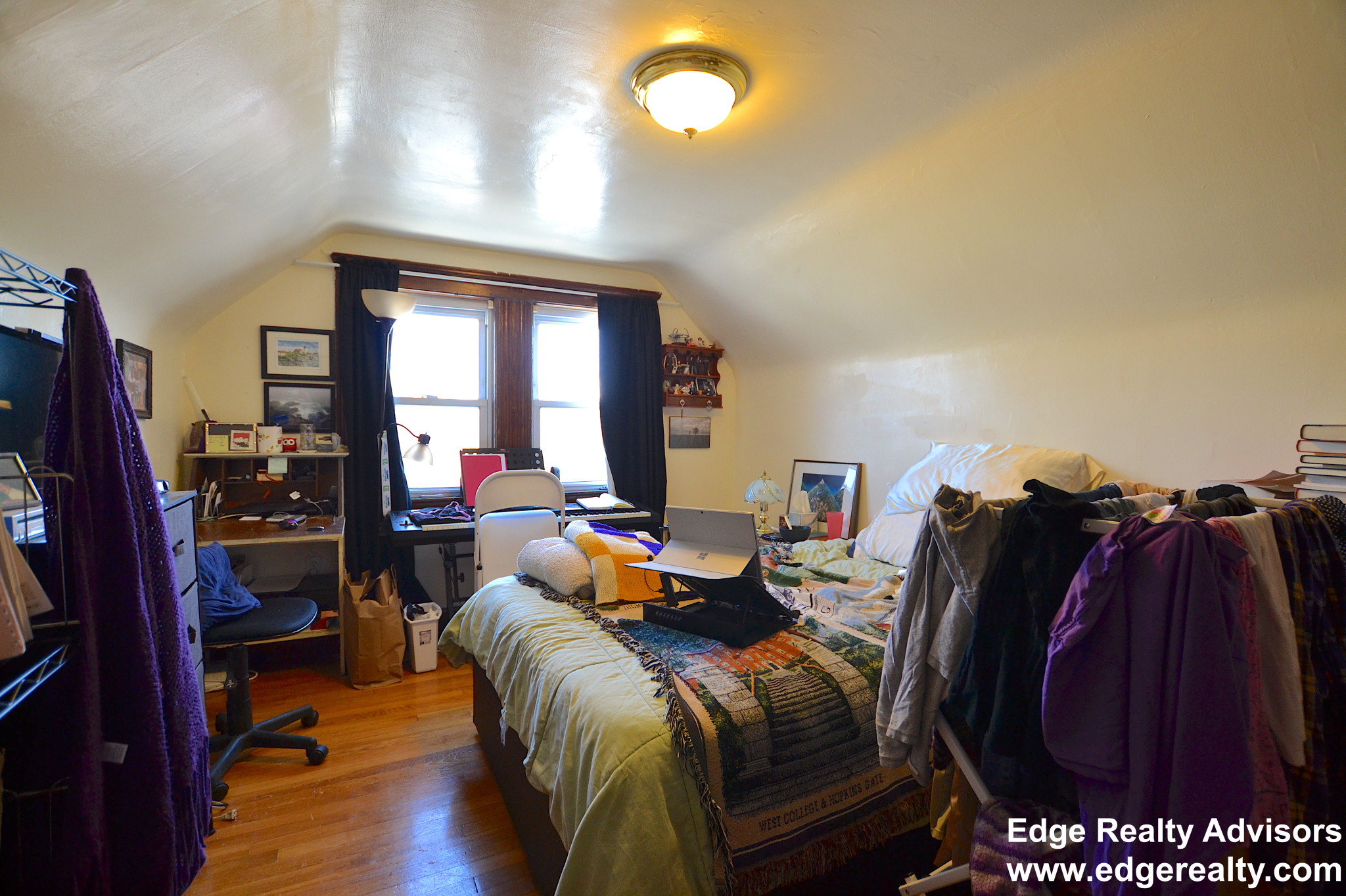 5 bed, 2 bath apartment for rent at 229 Harvard St Unit 1, Allston — photo 11 of 12