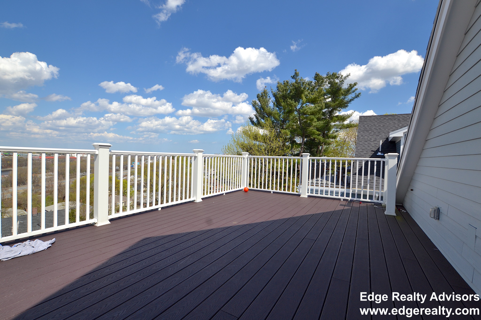 4 bed, 3.5 bath apartment for rent at 164 Bigelow St Unit 2, Brighton — photo 15 of 21