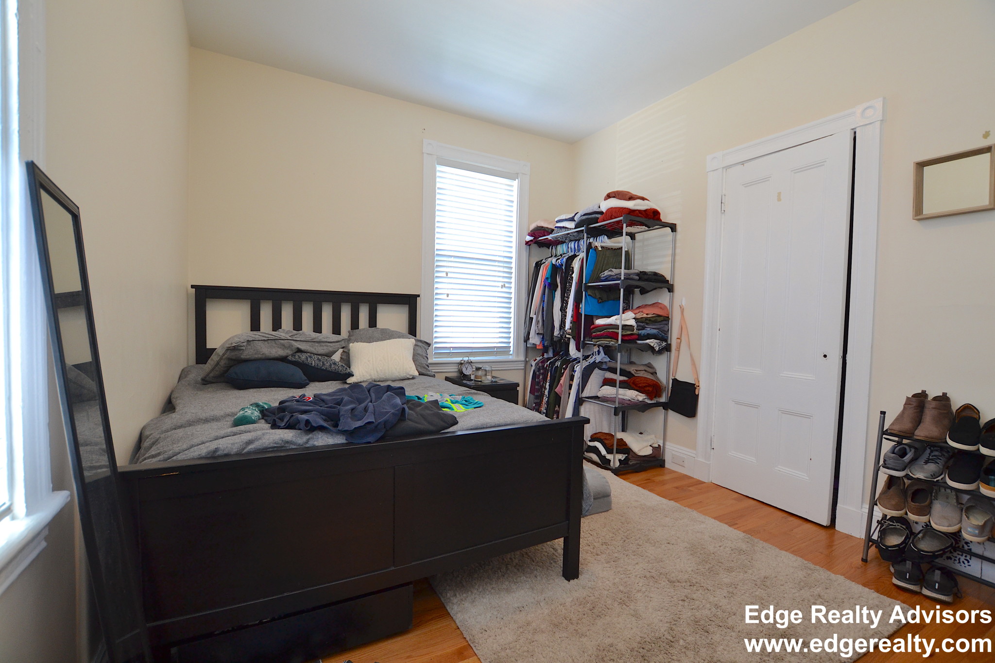 5 bed, 2 bath apartment for rent at 29 Etna St Unit 2, Brighton — photo 11 of 15