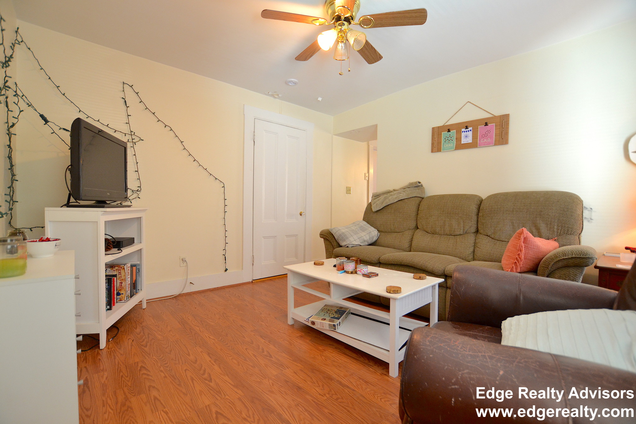 3 bed, 1 bath apartment for rent at 40 Shepard St, Brighton — photo 5 of 10