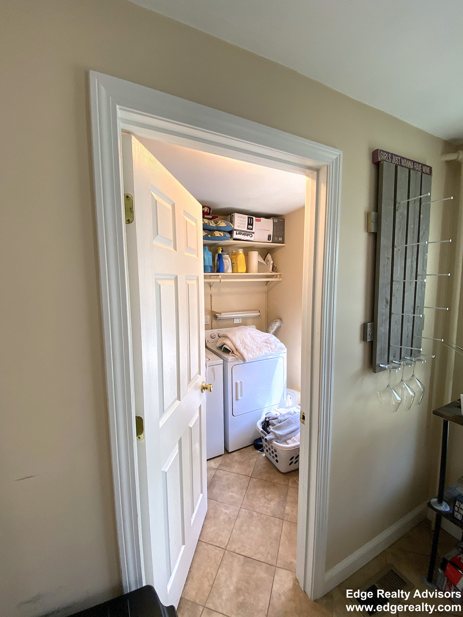 3 bed, 1 bath apartment for rent at 46 Shepard St Unit 1, Brighton — photo 13 of 14
