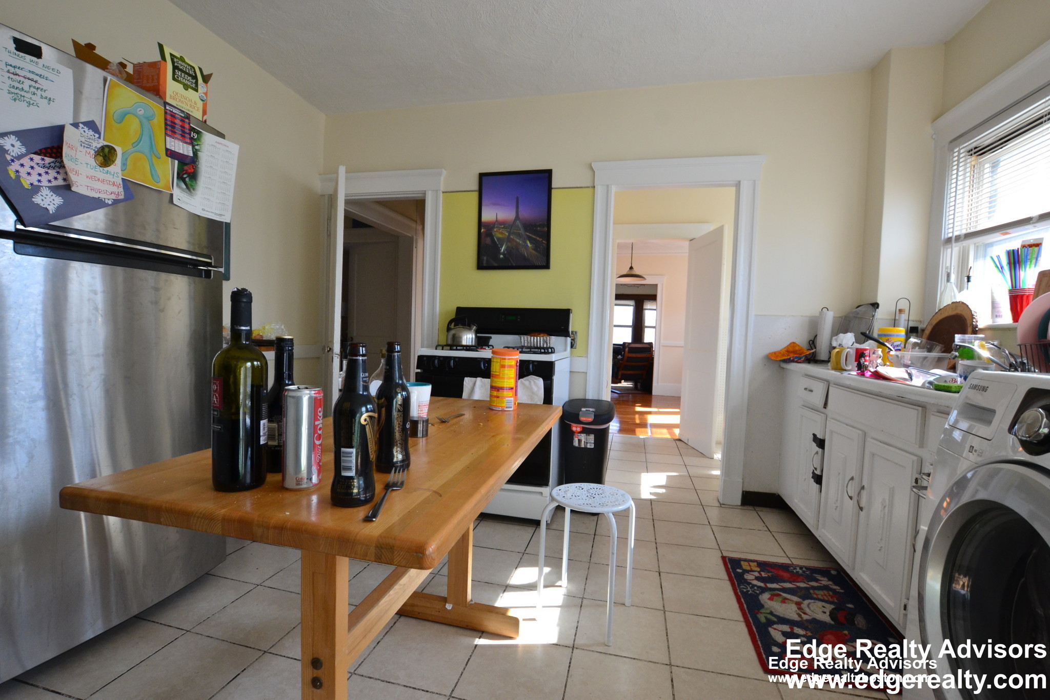 3 bed, 1 bath apartment for rent at 30 Falkland St, Brighton