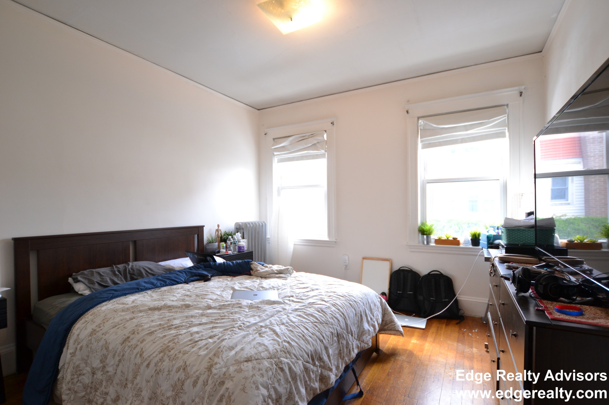 3 bed, 1 bath apartment for rent at 41 Claymoss Rd Unit 1, Brighton — photo 7 of 11