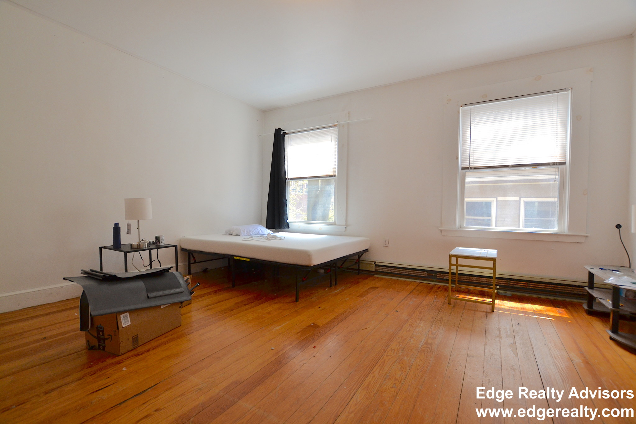 857 Washington St, Brookline Hills