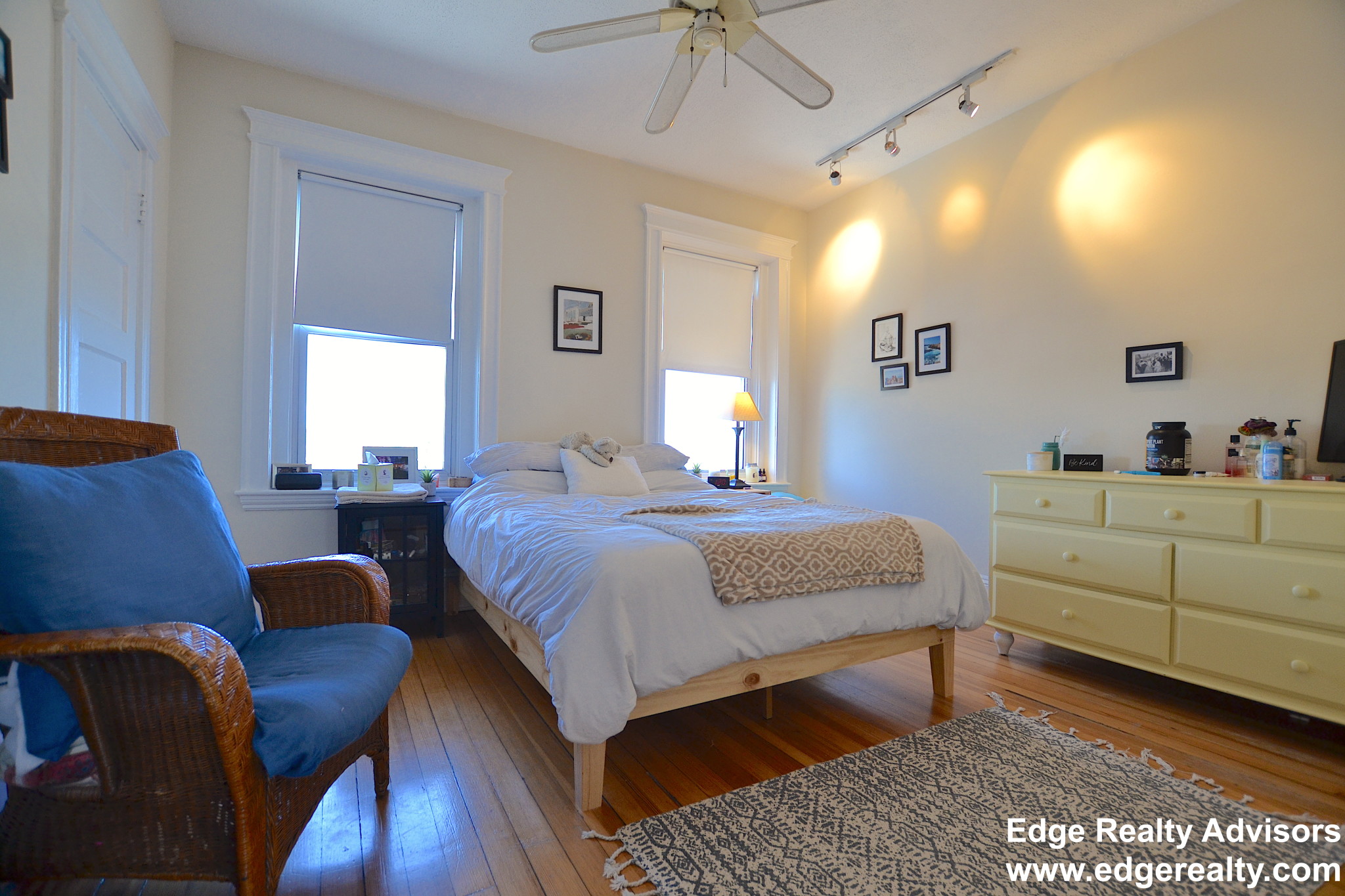 3 bed, 1.5 bath apartment for rent at 27 Royal St Unit 7, Allston — photo 11 of 12