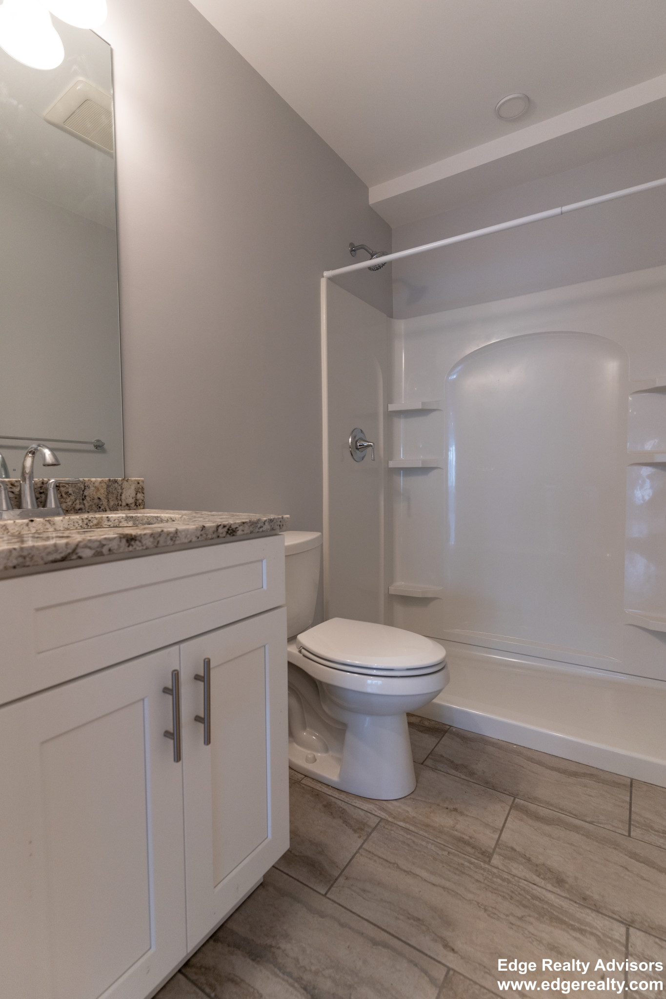 5 bed, 3 bath apartment for rent at 28 Bothwell Rd Unit 2, Brighton — photo 10 of 12