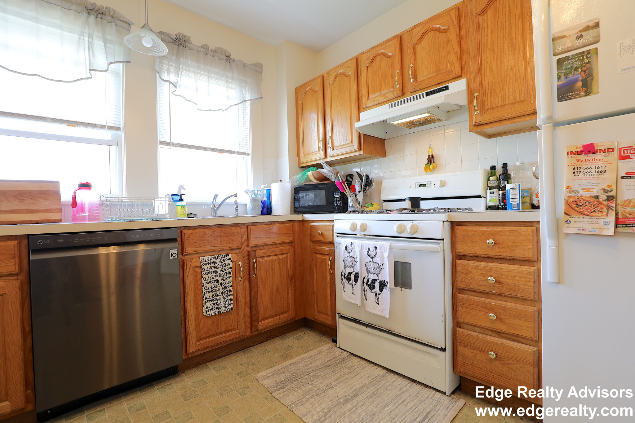 3 bed, 1 bath apartment for rent at 35 Morrow Rd Unit 1, Brighton — photo 1 of 16
