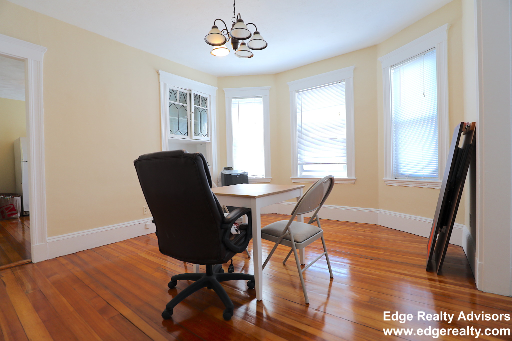 2 bed, 1 bath apartment for rent at 69 Montfern Ave Unit 3, Brighton — photo 5 of 9