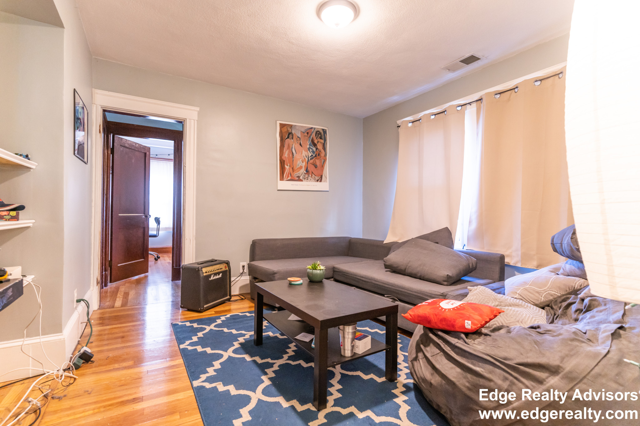 4 bed, 2 bath apartment for rent at 38 Parsons St, Brighton — photo 4 of 12