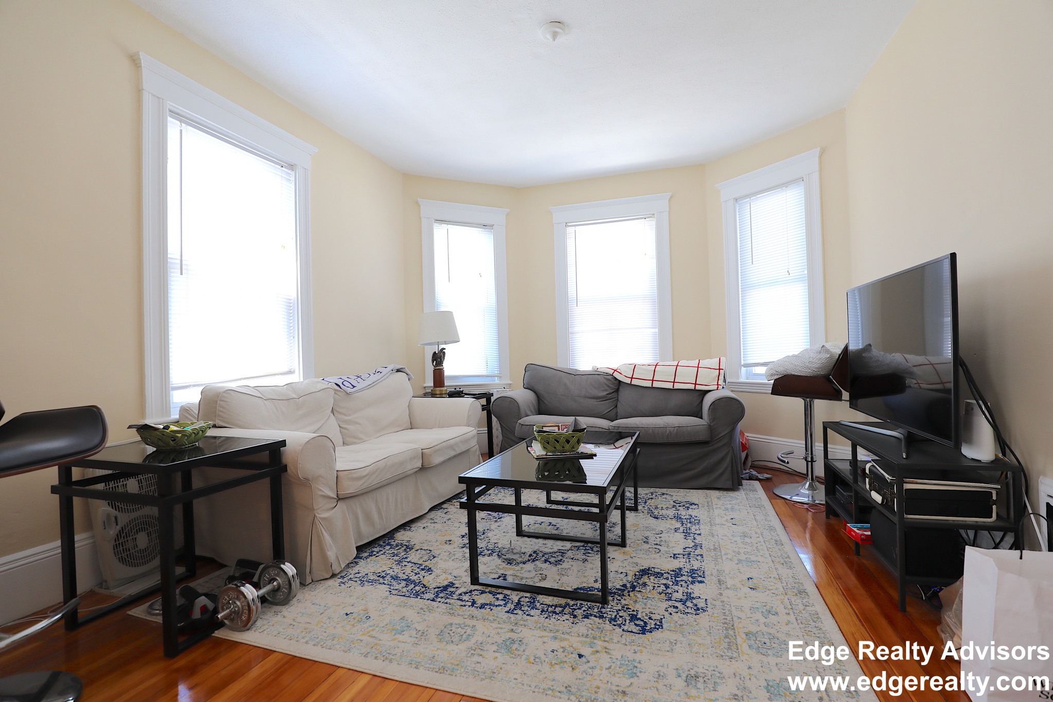 2 bed, 1 bath apartment for rent at 69 Montfern Ave Unit 3, Brighton — photo 1 of 9