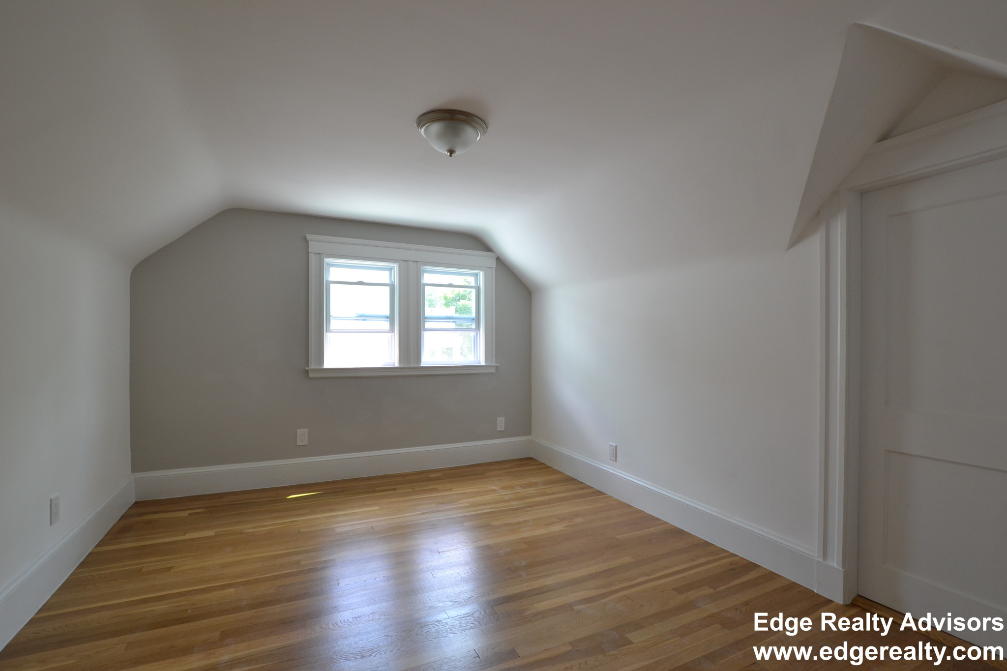 5 bed, 2 bath apartment for rent at 49 Trapelo St Unit 2, Brighton — photo 9 of 14