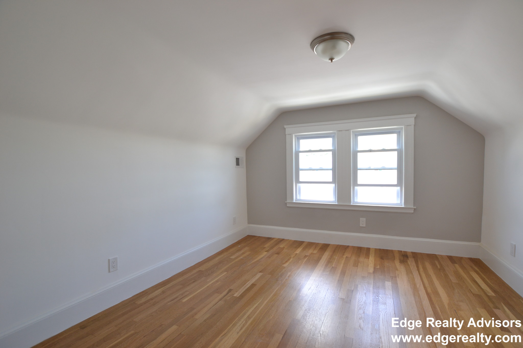 5 bed, 2 bath apartment for rent at 49 Trapelo St Unit 2, Brighton — photo 10 of 14