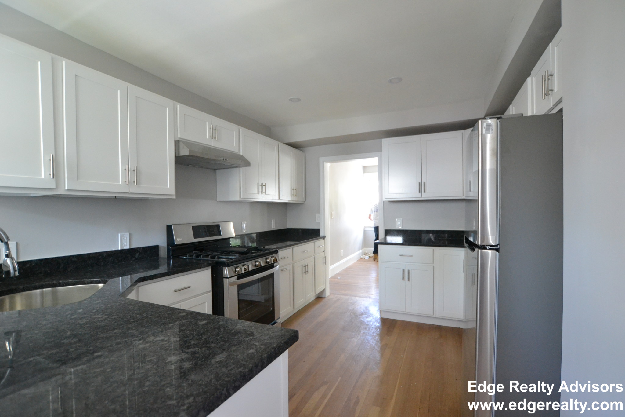 5 bed, 2 bath apartment for rent at 49 Trapelo St Unit 2, Brighton — photo 1 of 14