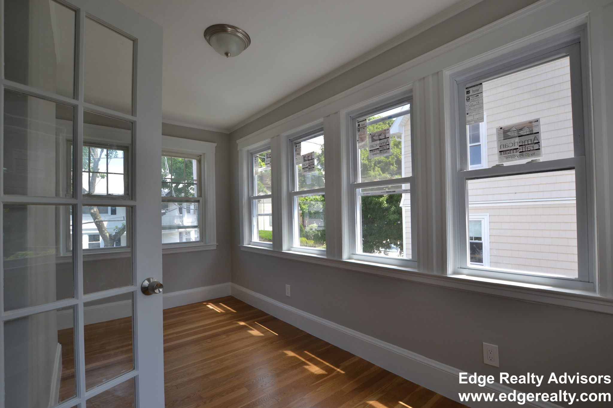5 bed, 2 bath apartment for rent at 49 Trapelo St Unit 2, Brighton — photo 6 of 14