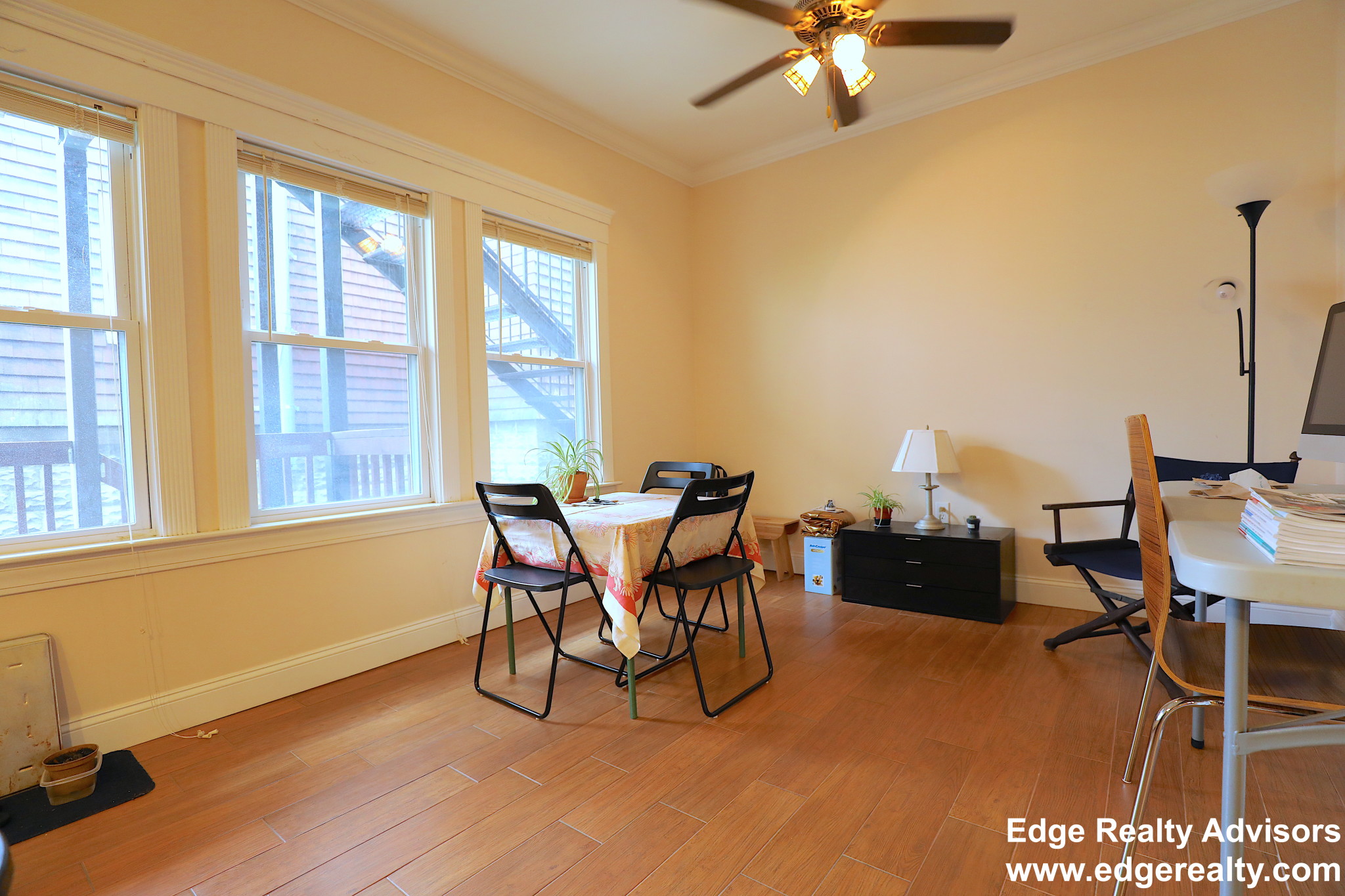 3 bed, 2 bath apartment for rent at 12 Delaware Pl Unit 1, Brighton — photo 6 of 11