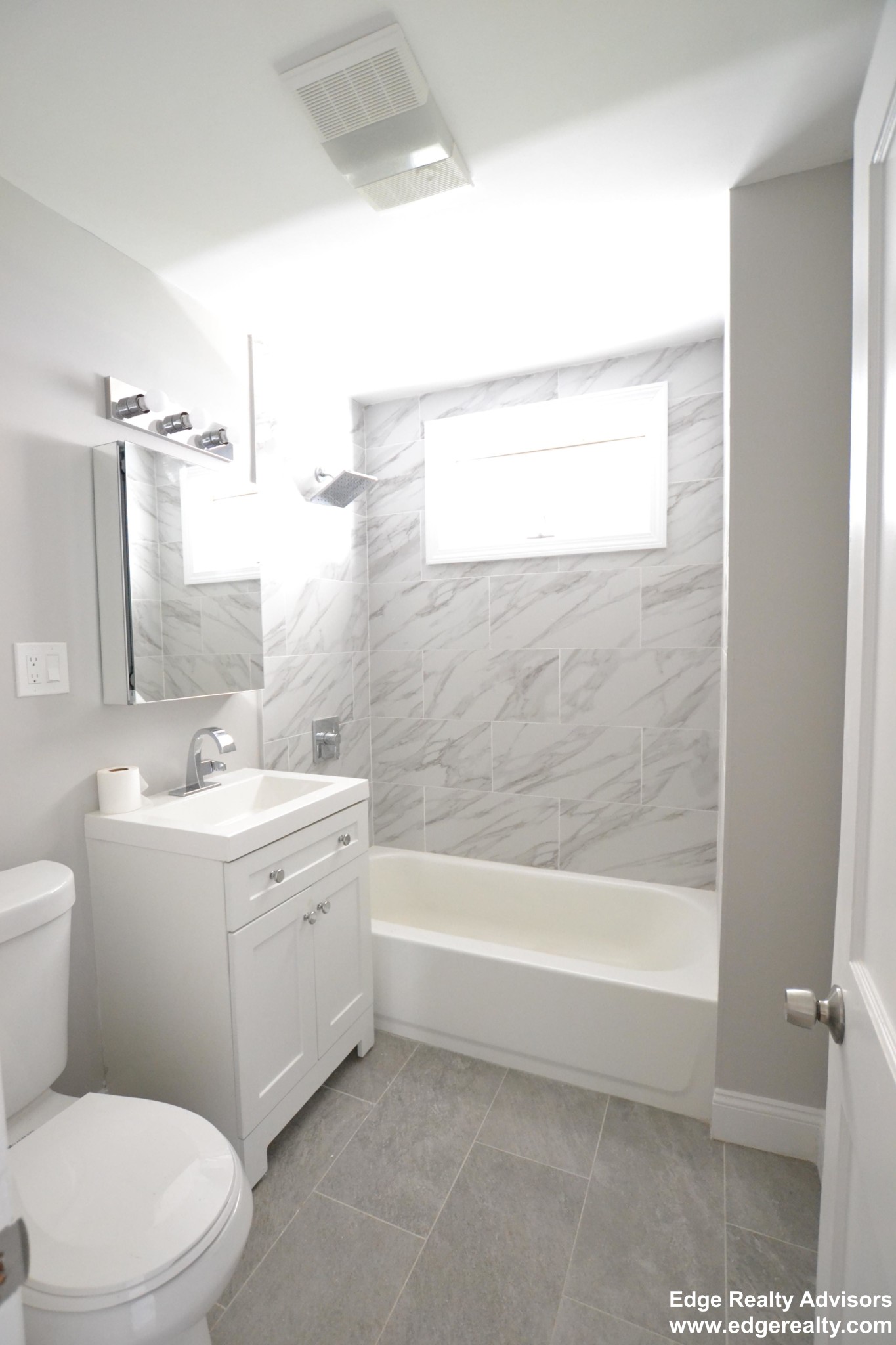 5 bed, 2 bath apartment for rent at 49 Trapelo St Unit 2, Brighton — photo 4 of 14