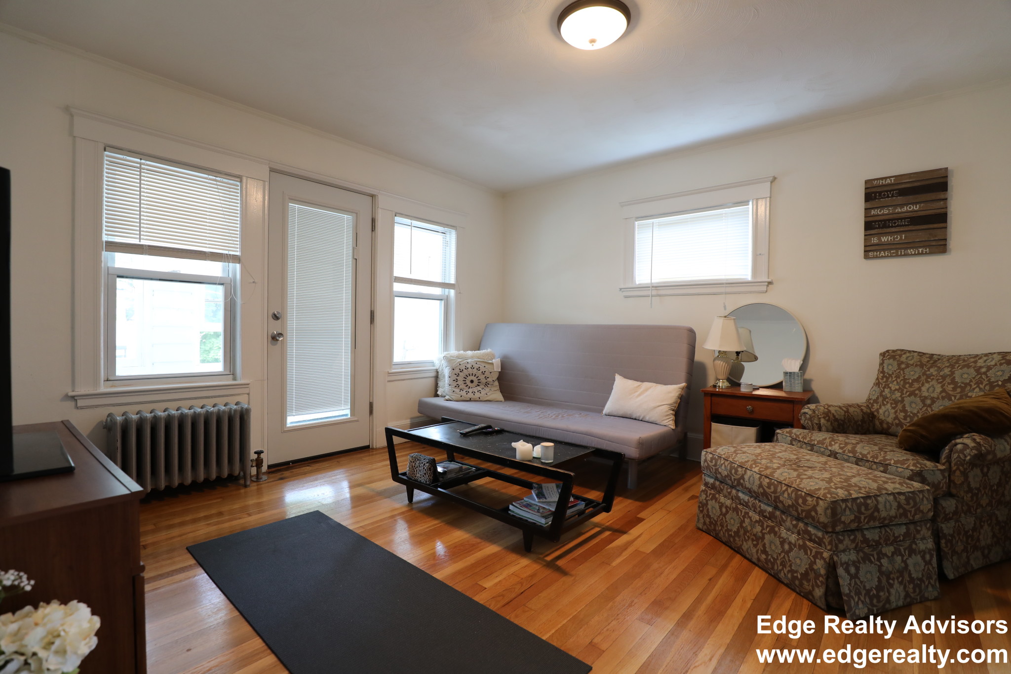 3 bed, 1 bath apartment for rent at 34 36 Ranelegh Rd Unit 2, Brighton — photo 4 of 13