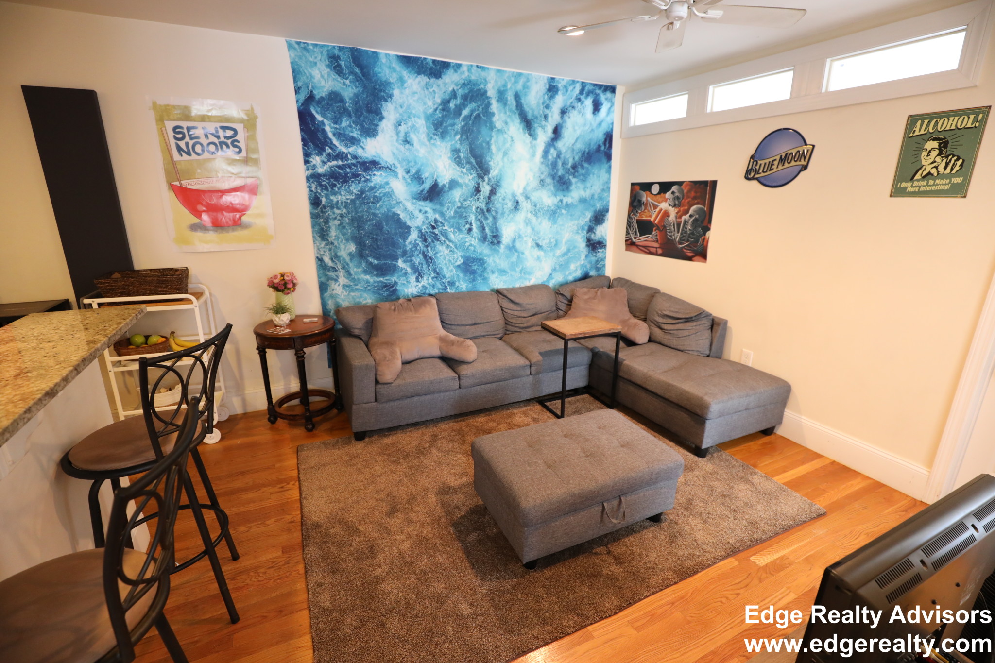 60 Egmont St, Longwood