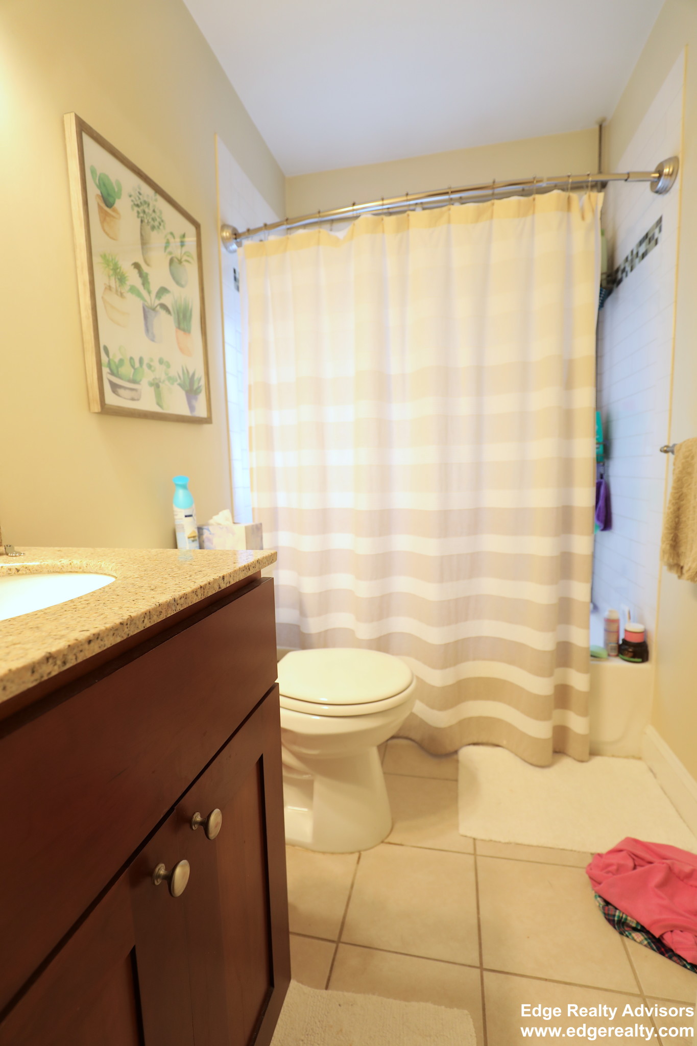 4 bed, 2 bath apartment for rent at 61 Dunboy St Unit 1, Brighton — photo 8 of 12