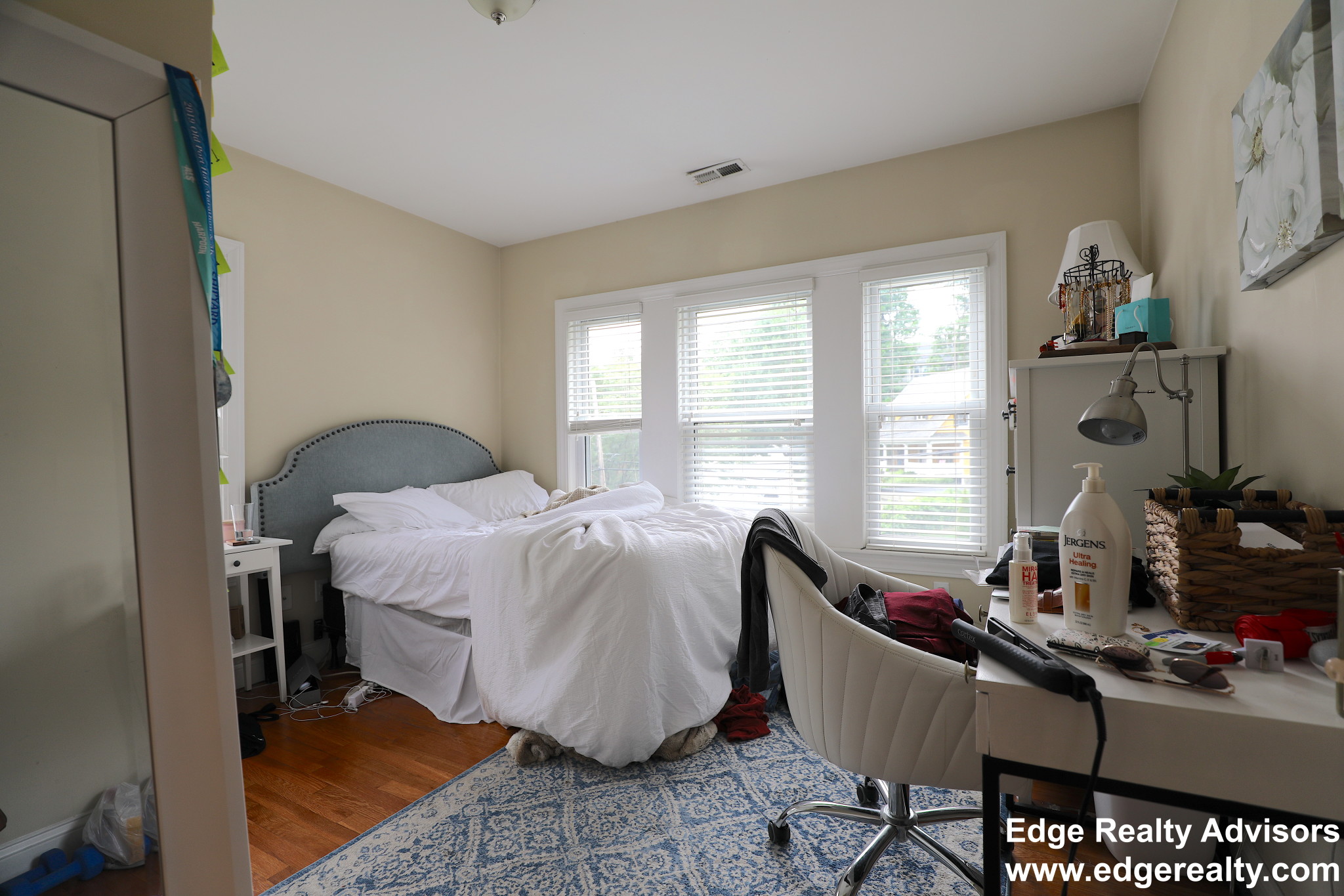 4 bed, 2 bath apartment for rent at 61 Dunboy St Unit 1, Brighton — photo 6 of 12