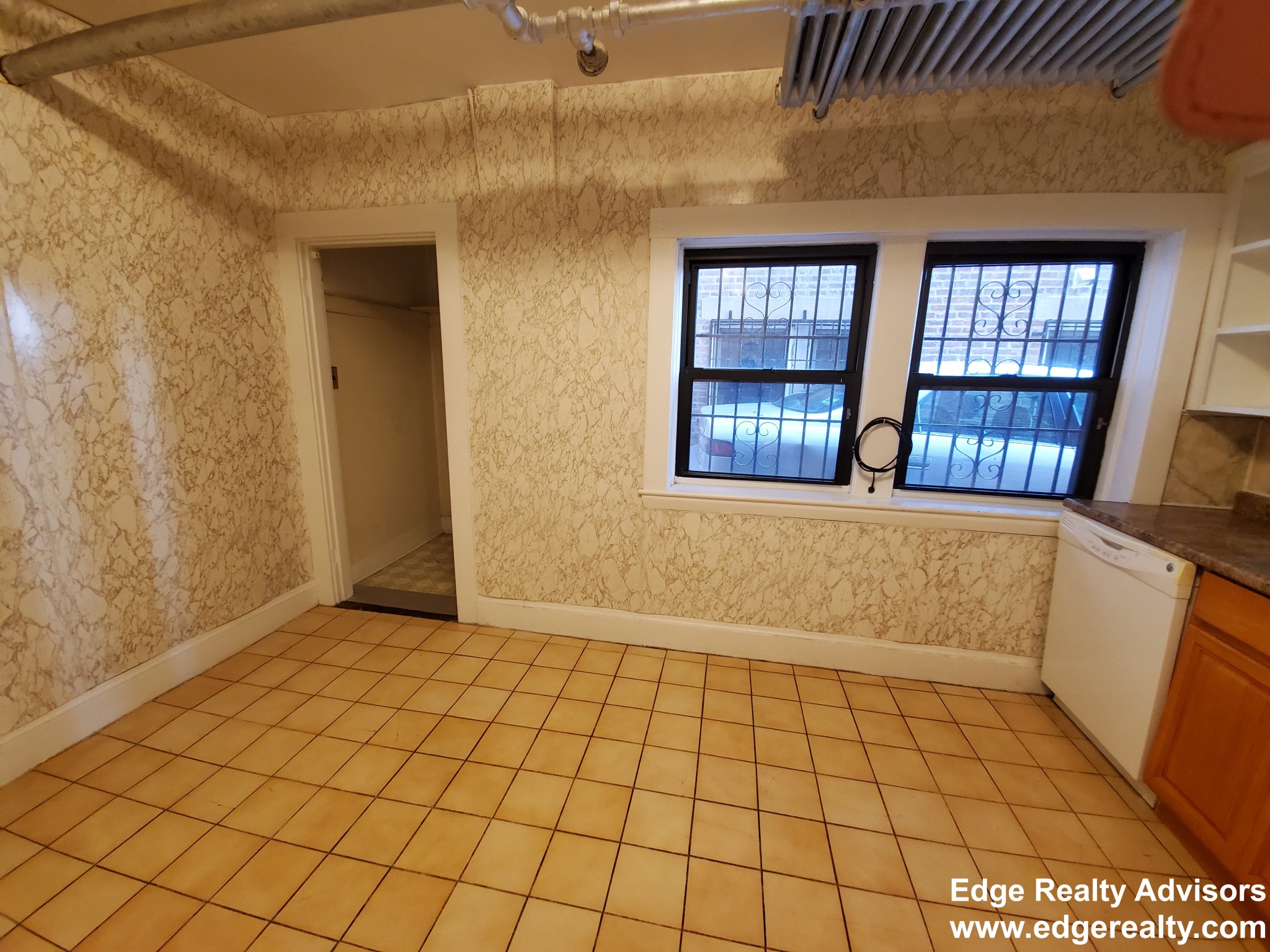 1 bed, 1 bath apartment for rent at 221 Chestnut Hill Ave Unit A, Brighton — photo 2 of 9