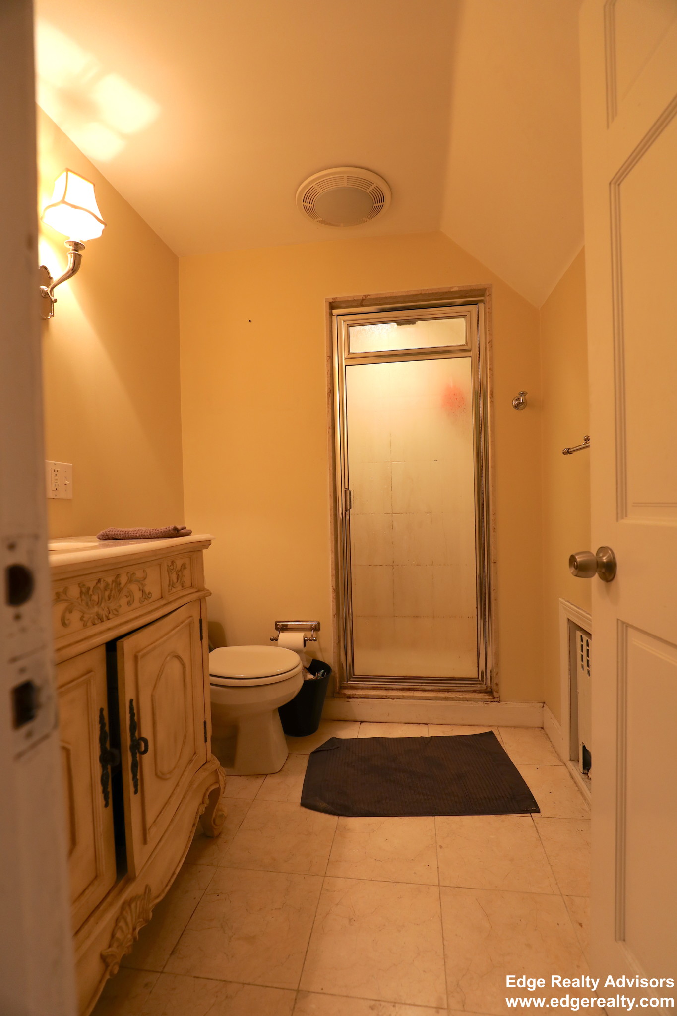 3 bed, 2 bath apartment for rent at 48 Burton St Unit 1, Brighton — photo 11 of 14