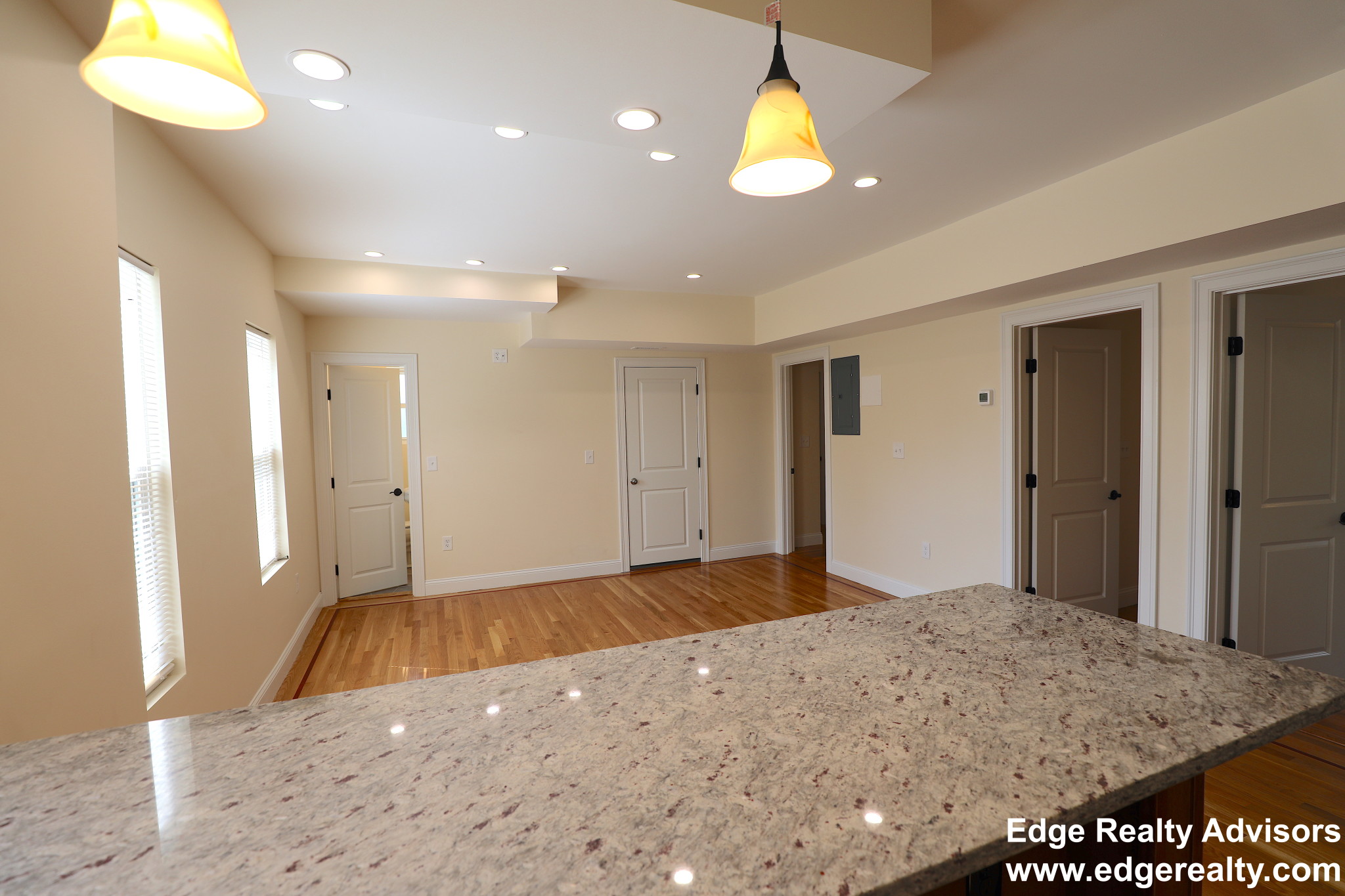 28R Cherry St, Porter Square