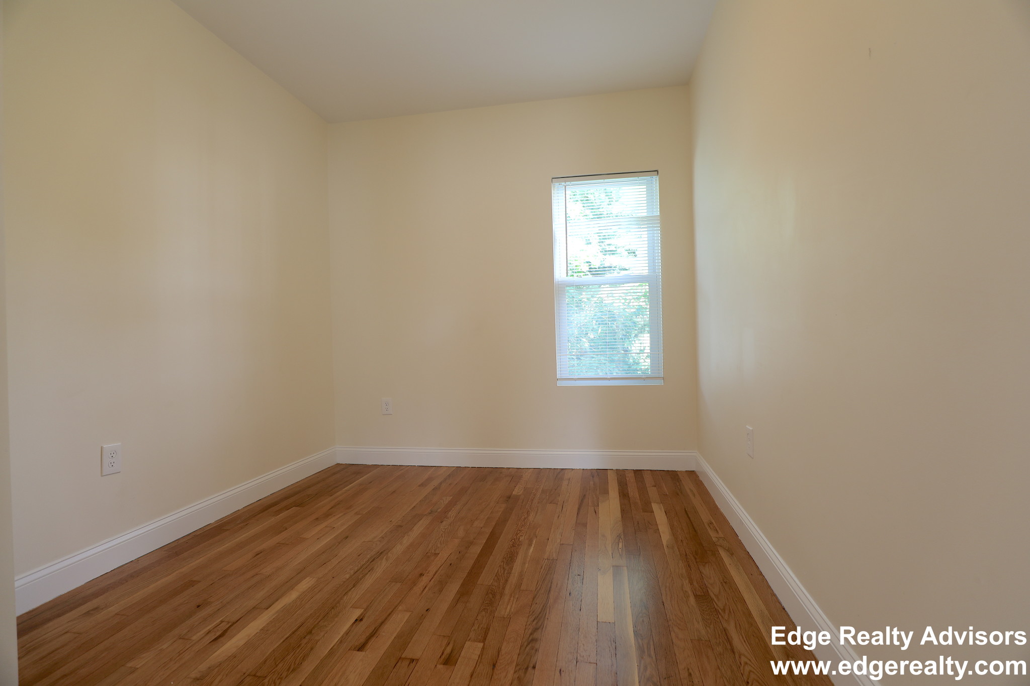 28R Cherry St, Porter Square