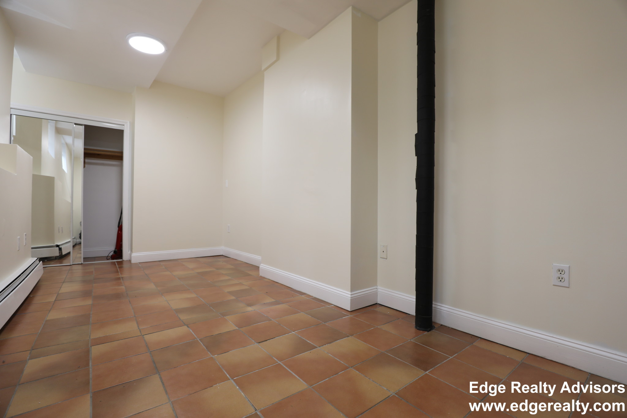 2 bed, 2 bath apartment for rent at 109 Strathmore Rd Unit 3, Brighton — photo 6 of 8