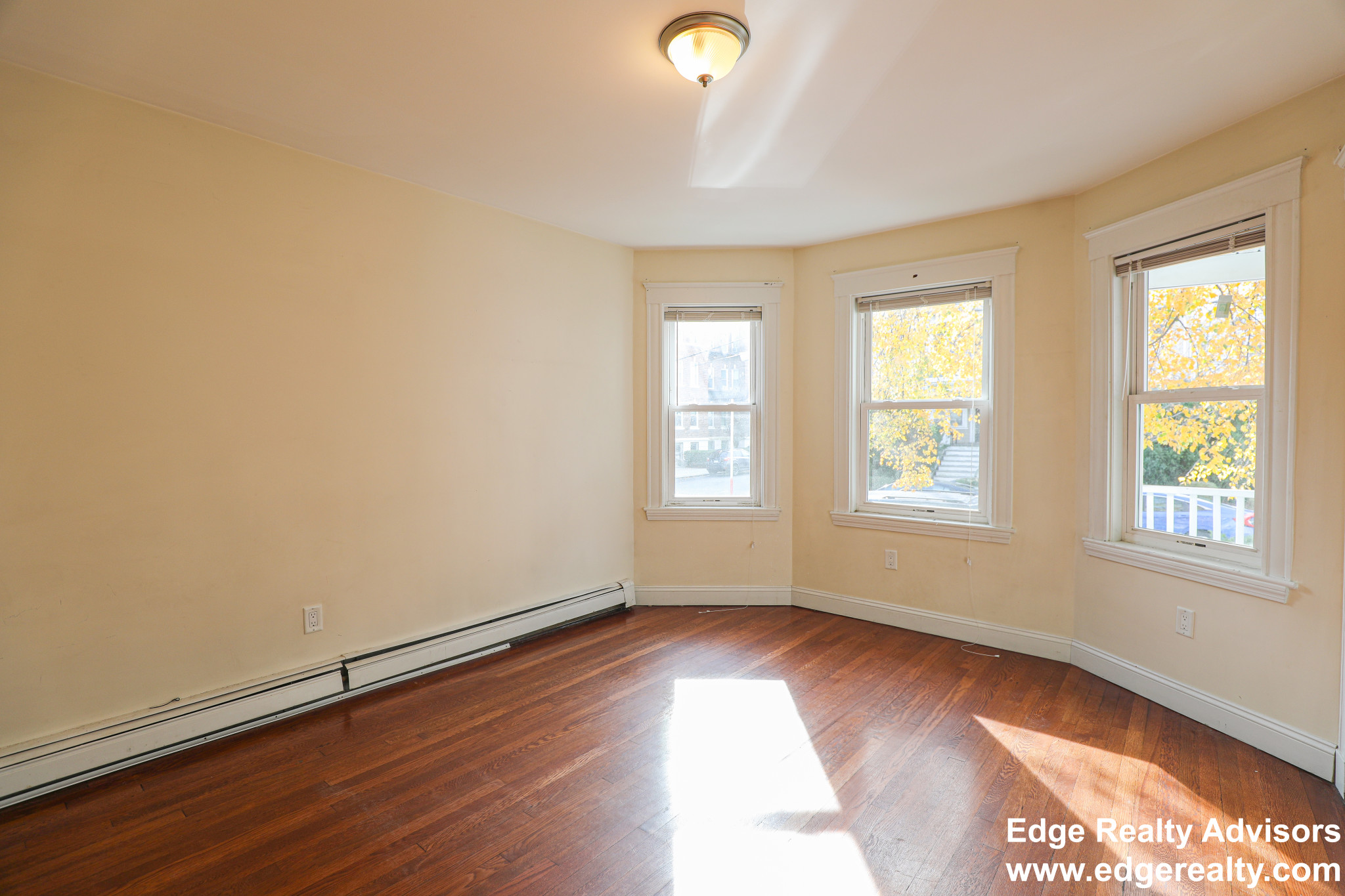 4 bed, 1.5 bath apartment for rent at 21 Claymoss Rd Unit 3, Brighton — photo 6 of 15