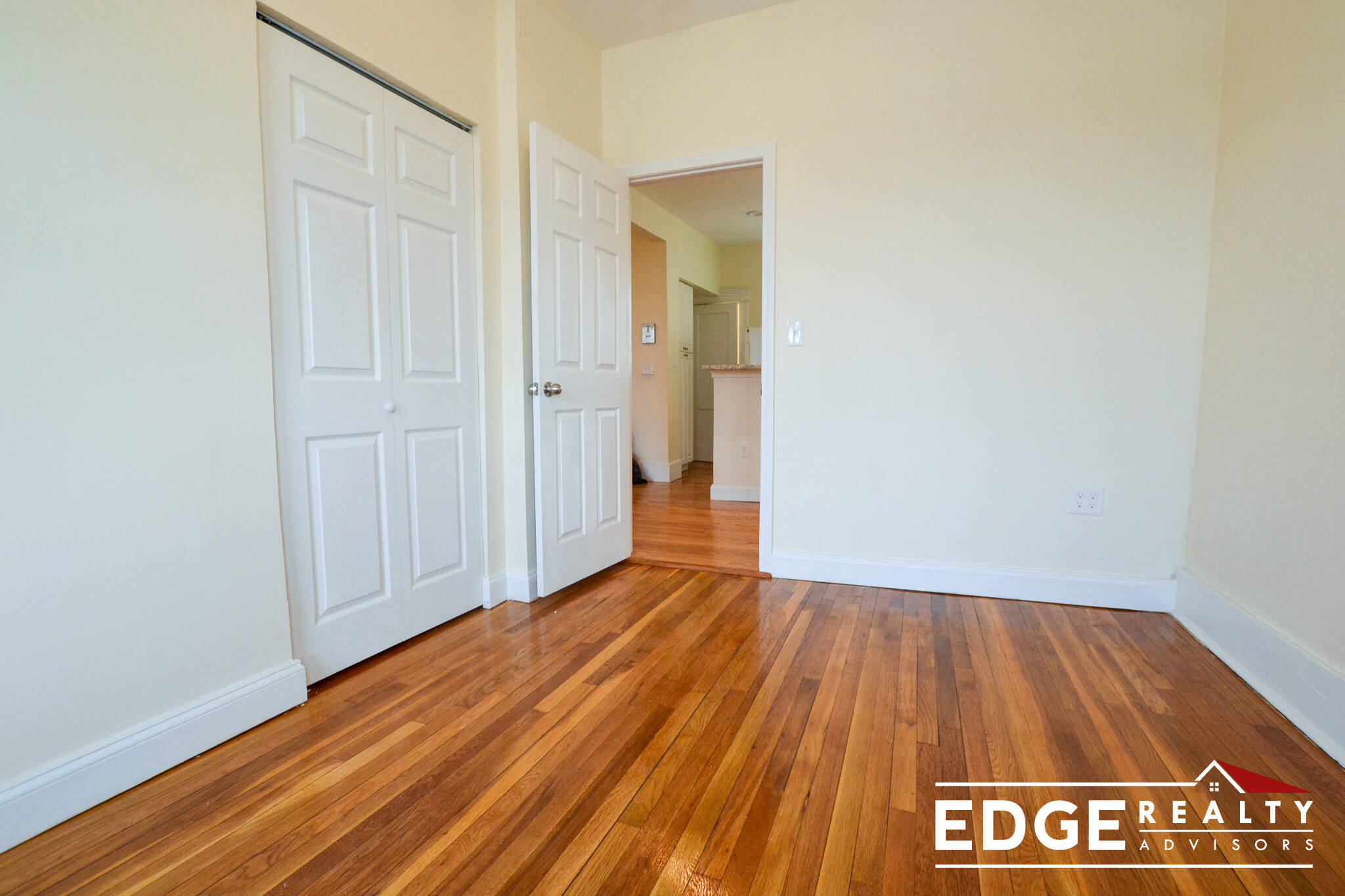 1872 Commonwealth Ave, Brighton