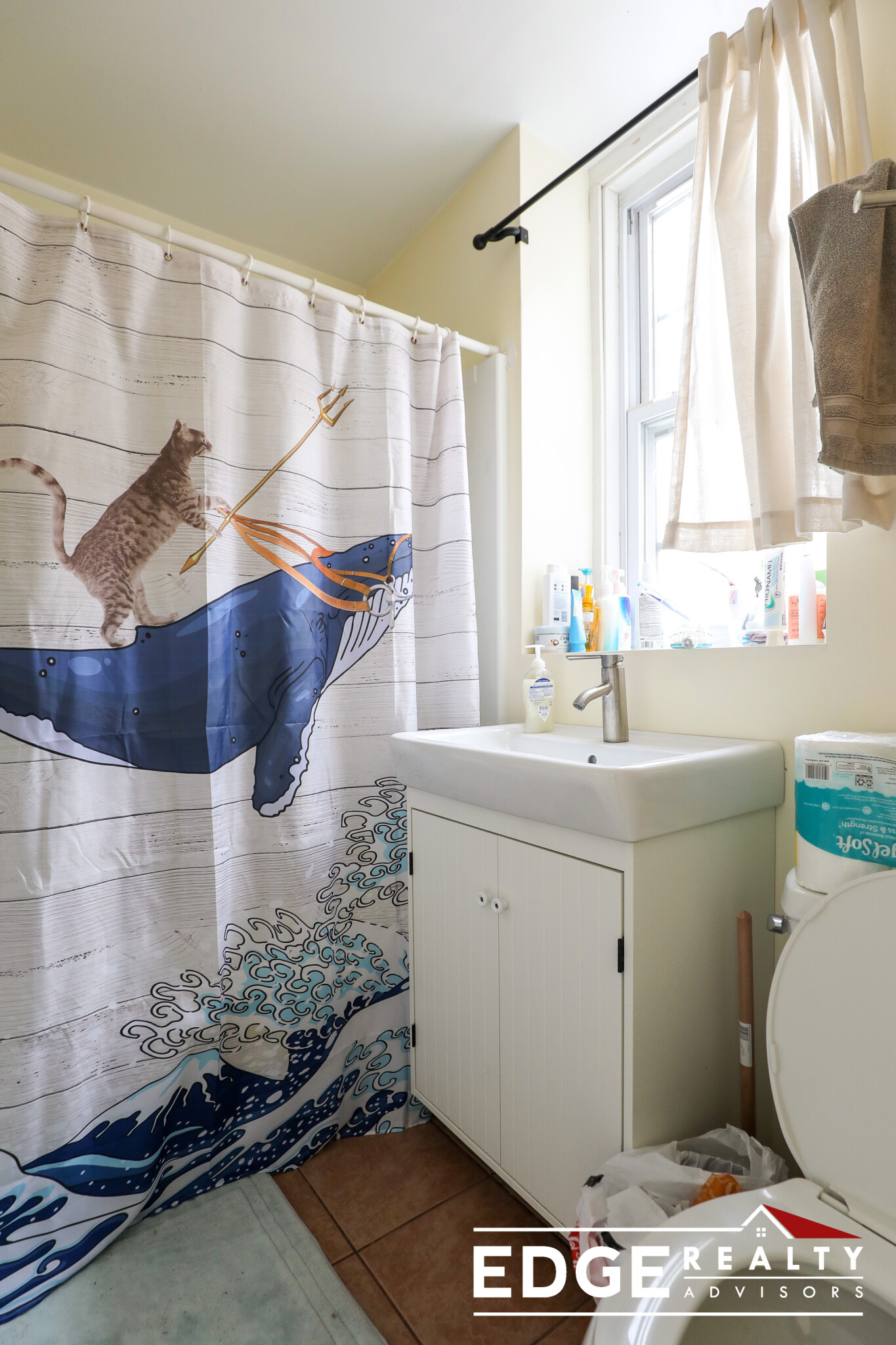 3 bed, 1 bath apartment for rent at 50 Chester St Unit 7, Allston — photo 5 of 6