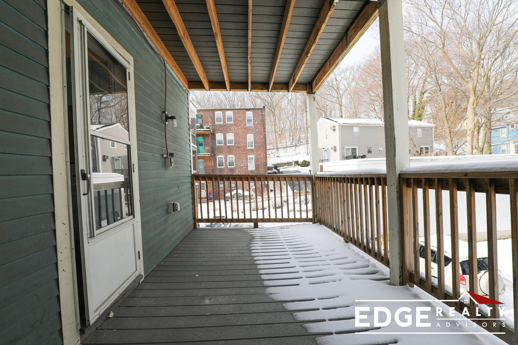 331 Faneuil St, Oak Square